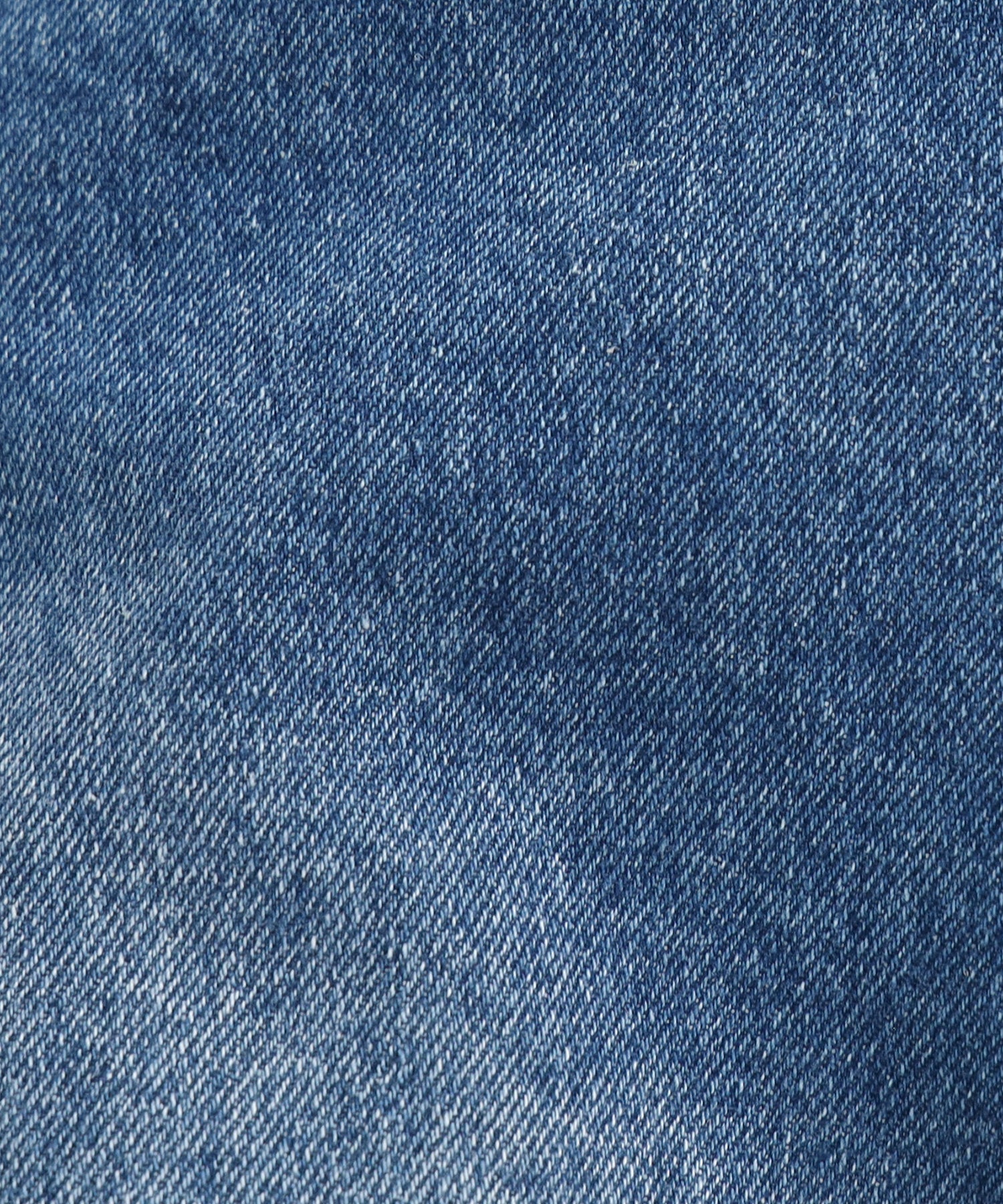 ブルー