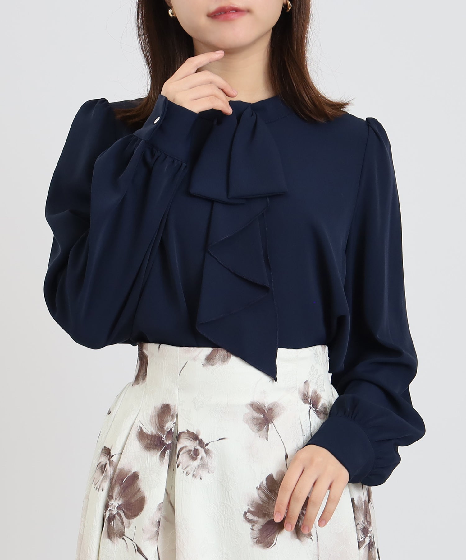 ネイビー　model：156　着用サイズ：M