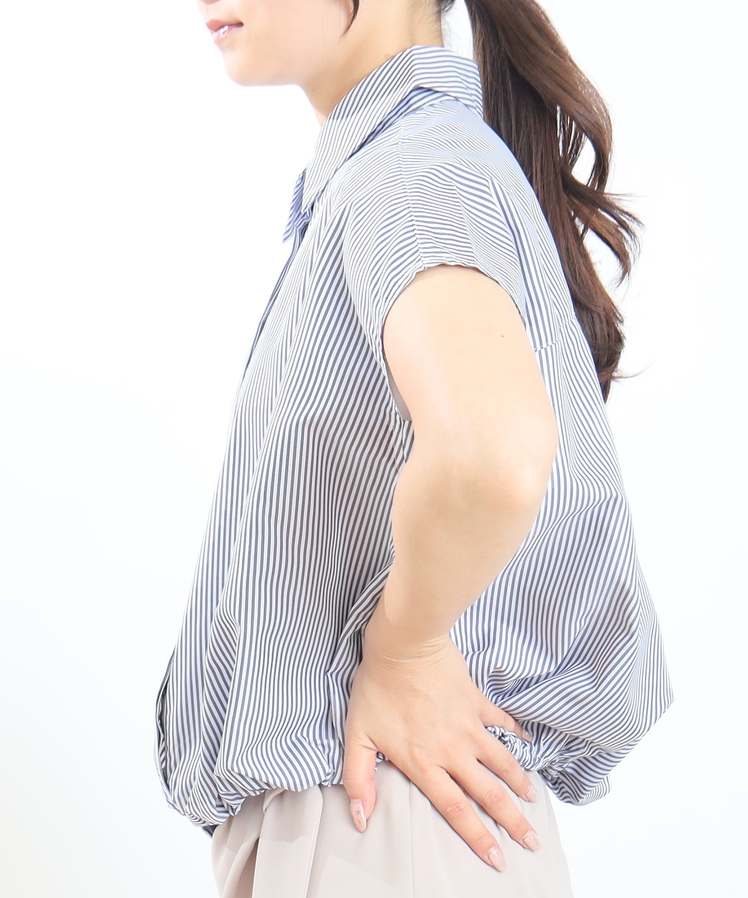 ホワイト×ブルー　model：160　着用サイズ：Ｍ
