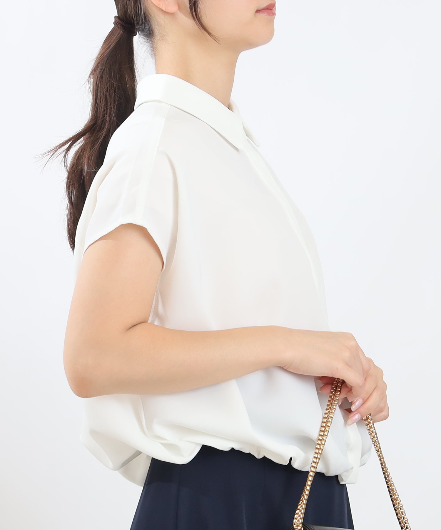 ホワイト　model：160　着用サイズ：Ｍ