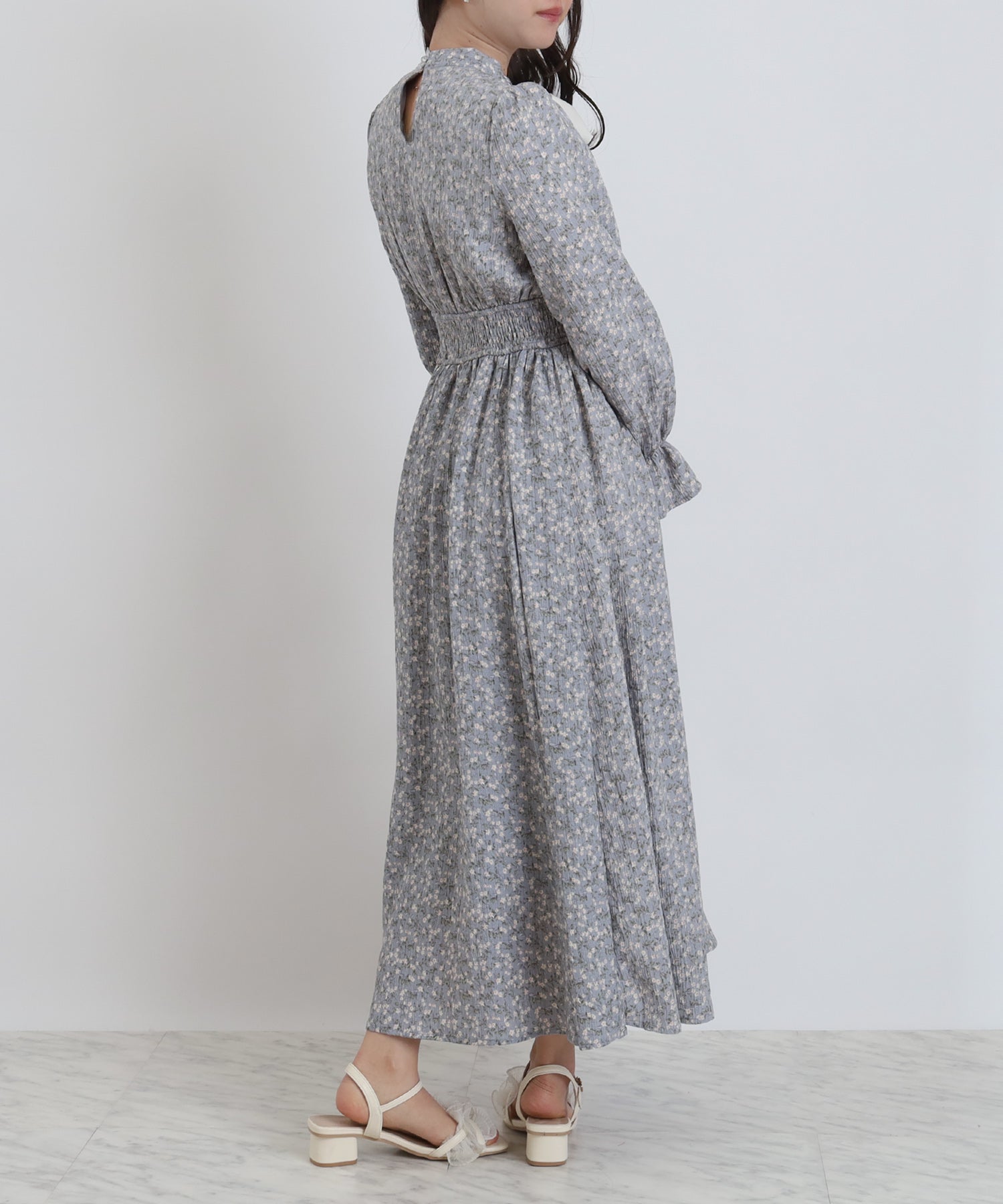 ブルー　model：156　着用サイズ：M