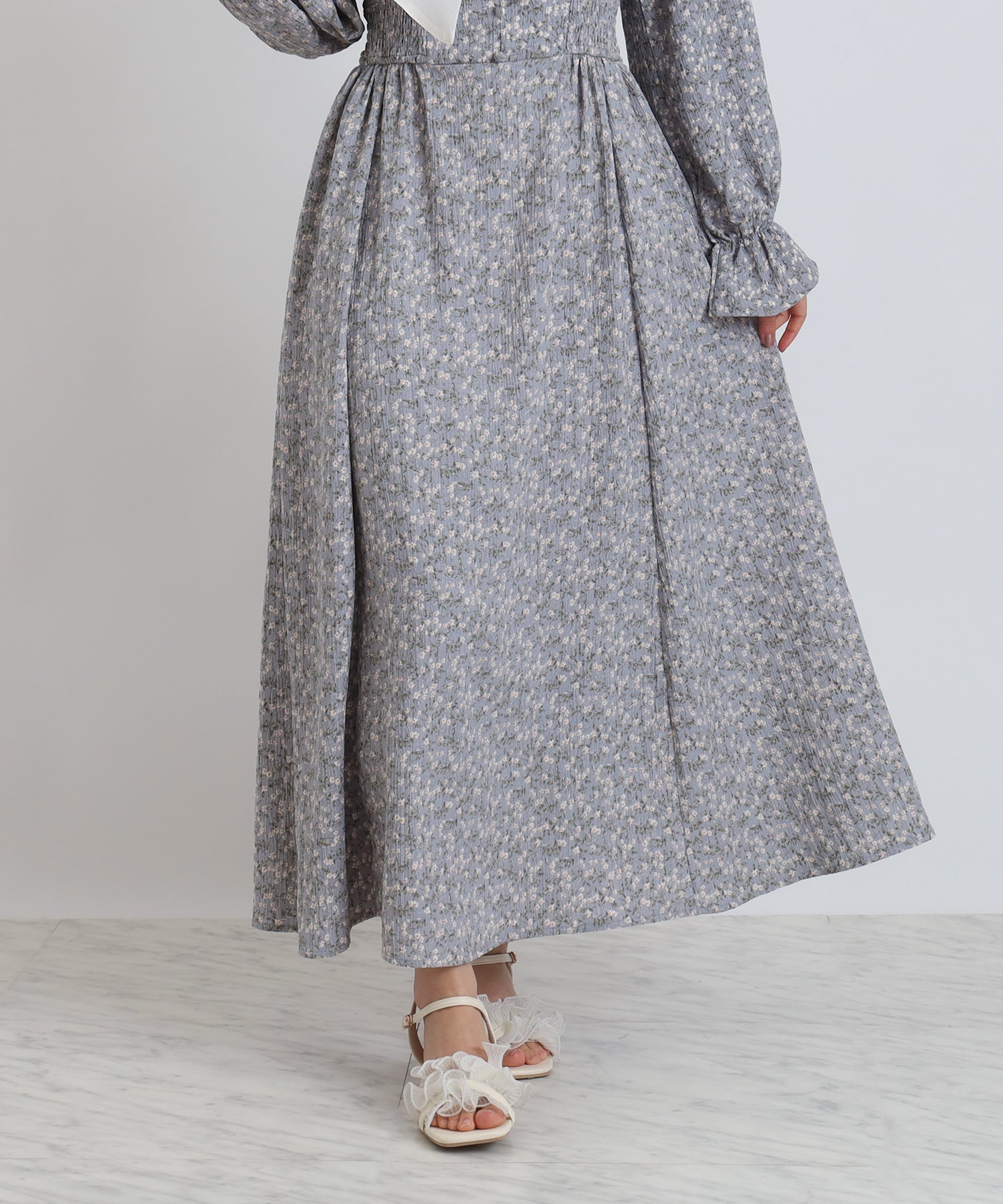 ブルー　model：156　着用サイズ：M