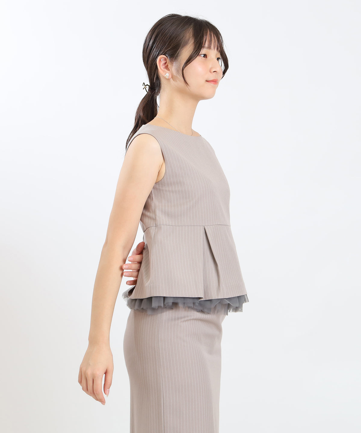 ライトグレー　model:160cm  着用サイズ：M