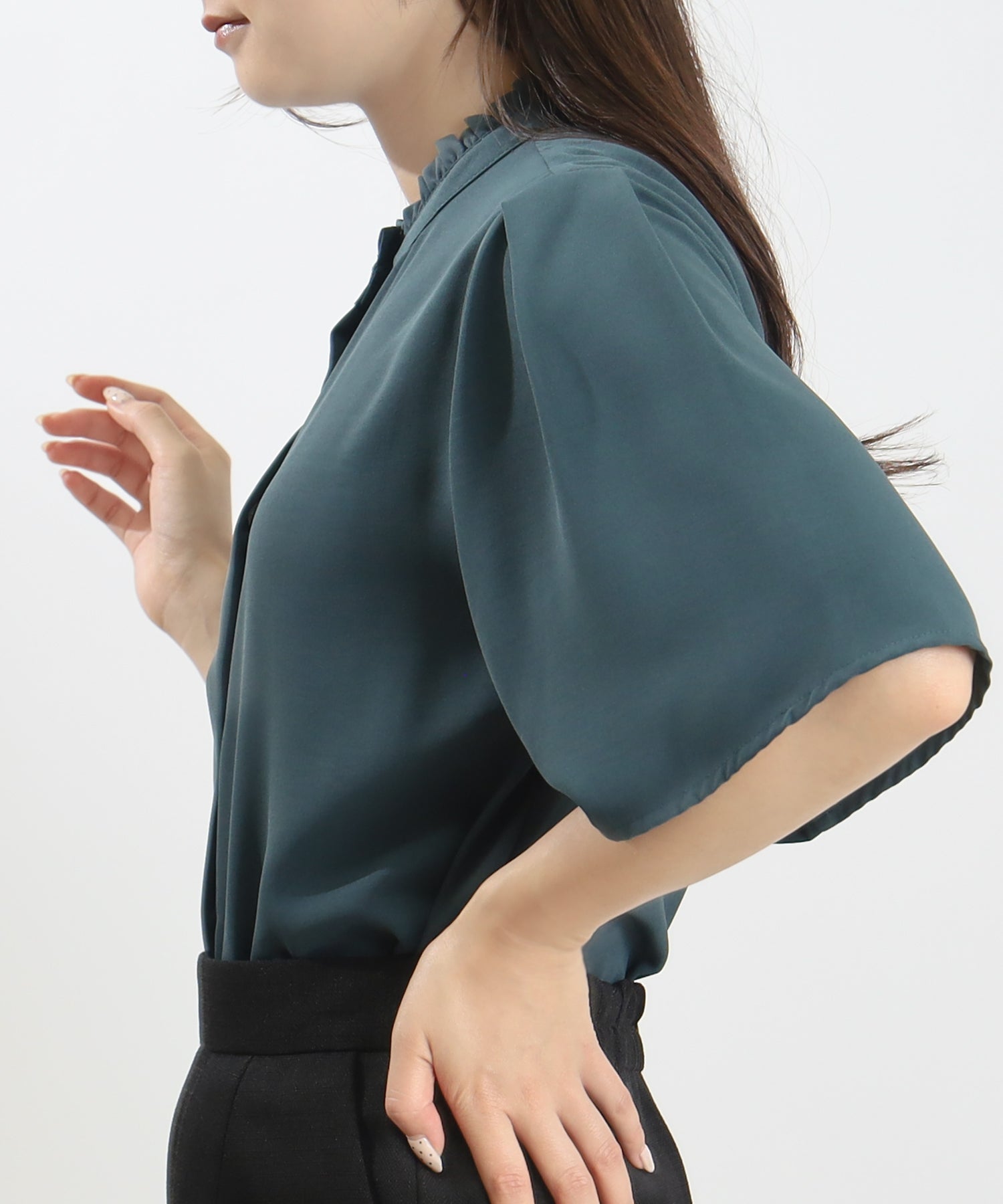 ブルーグリーン　model：160　着用サイズ：M