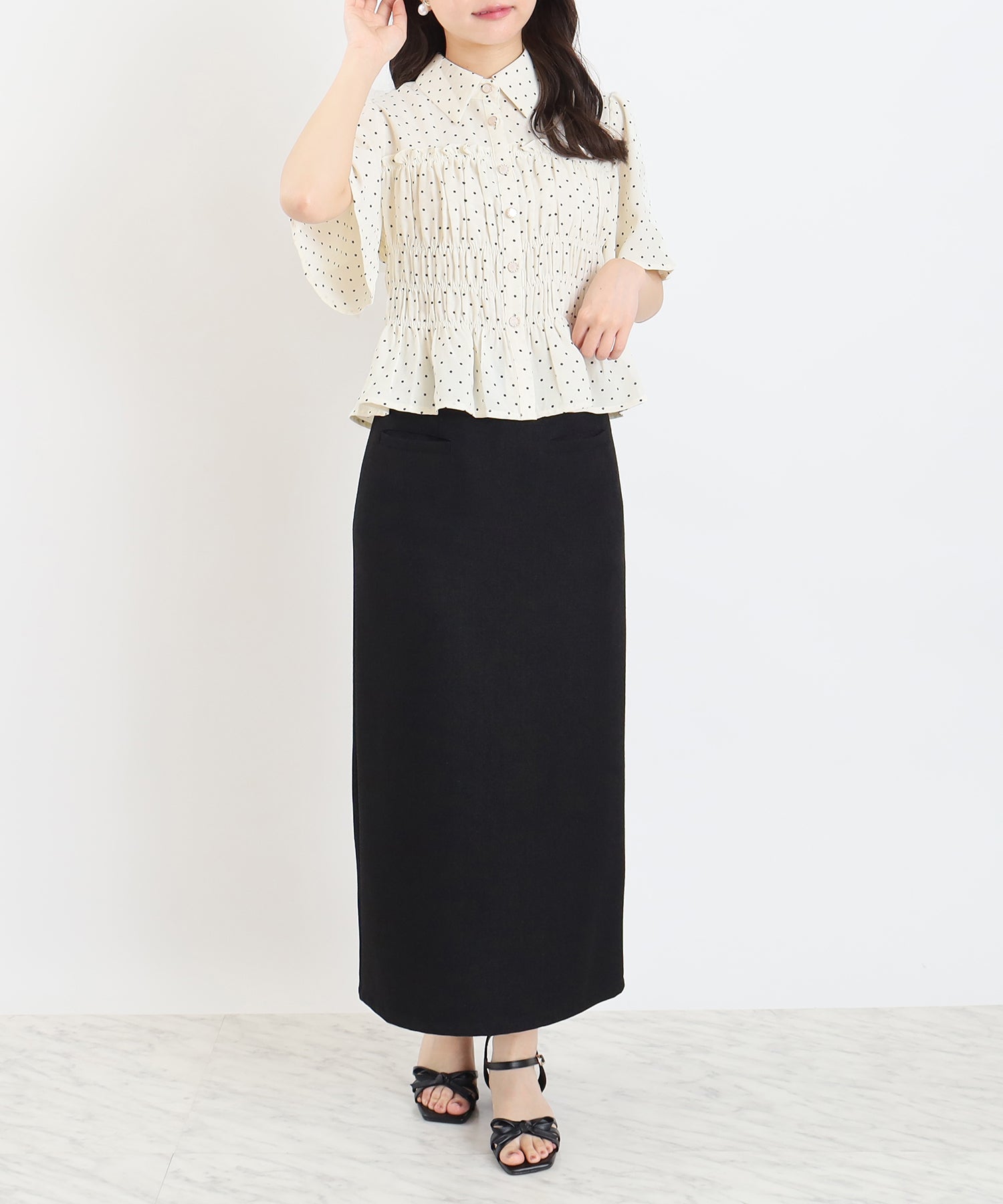 ブラック　model：156　着用サイズ：S