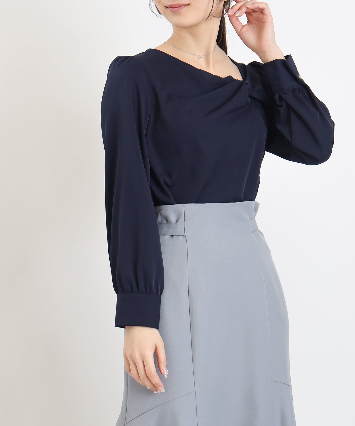 ネイビー　model：160　着用サイズ：M