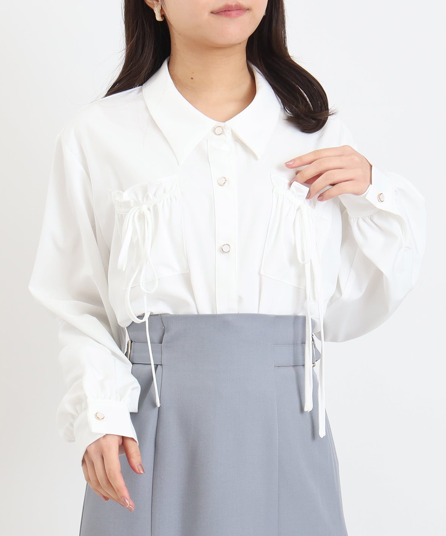 ホワイト　model：156　着用サイズ：M