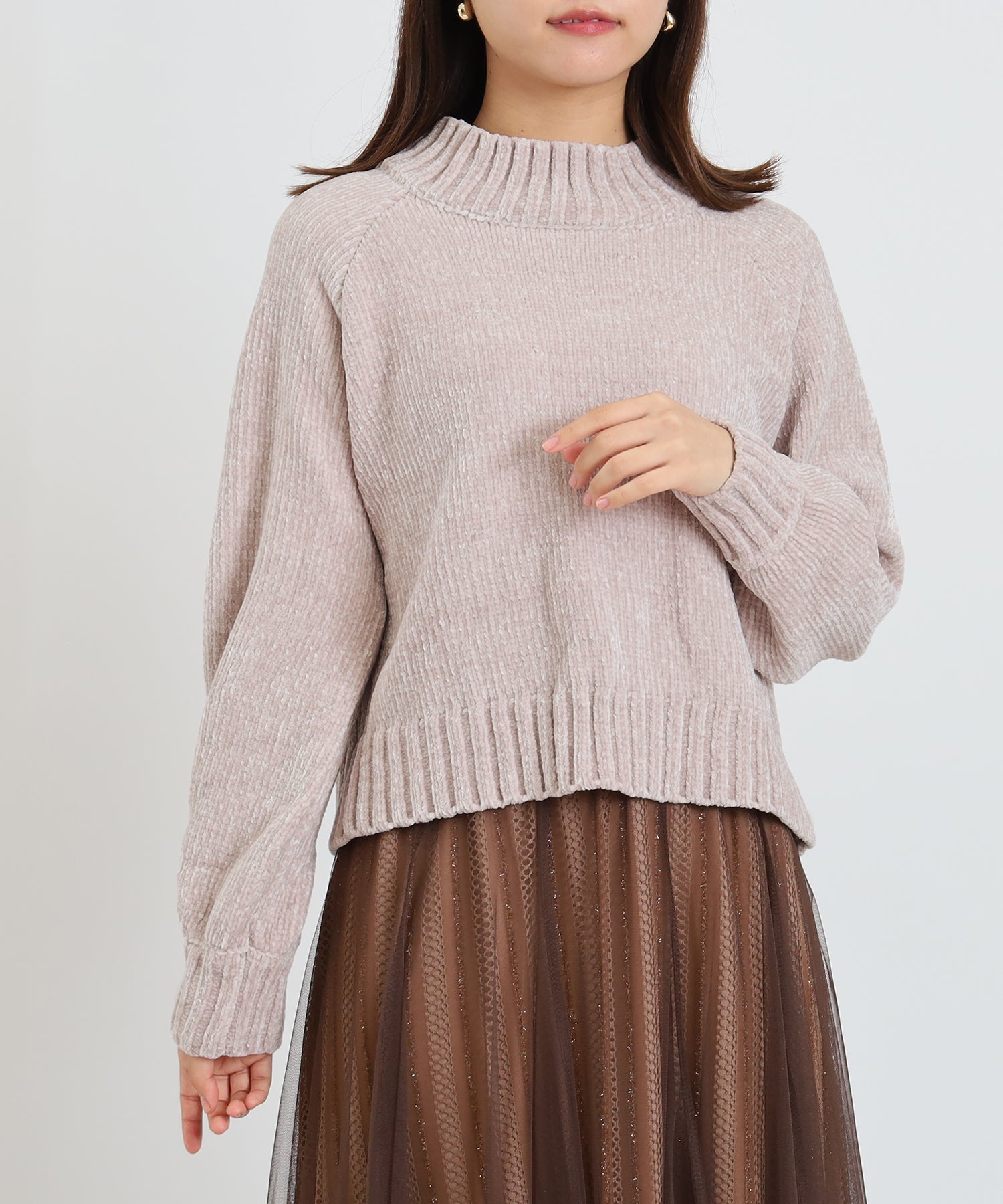 ピンクベージュ