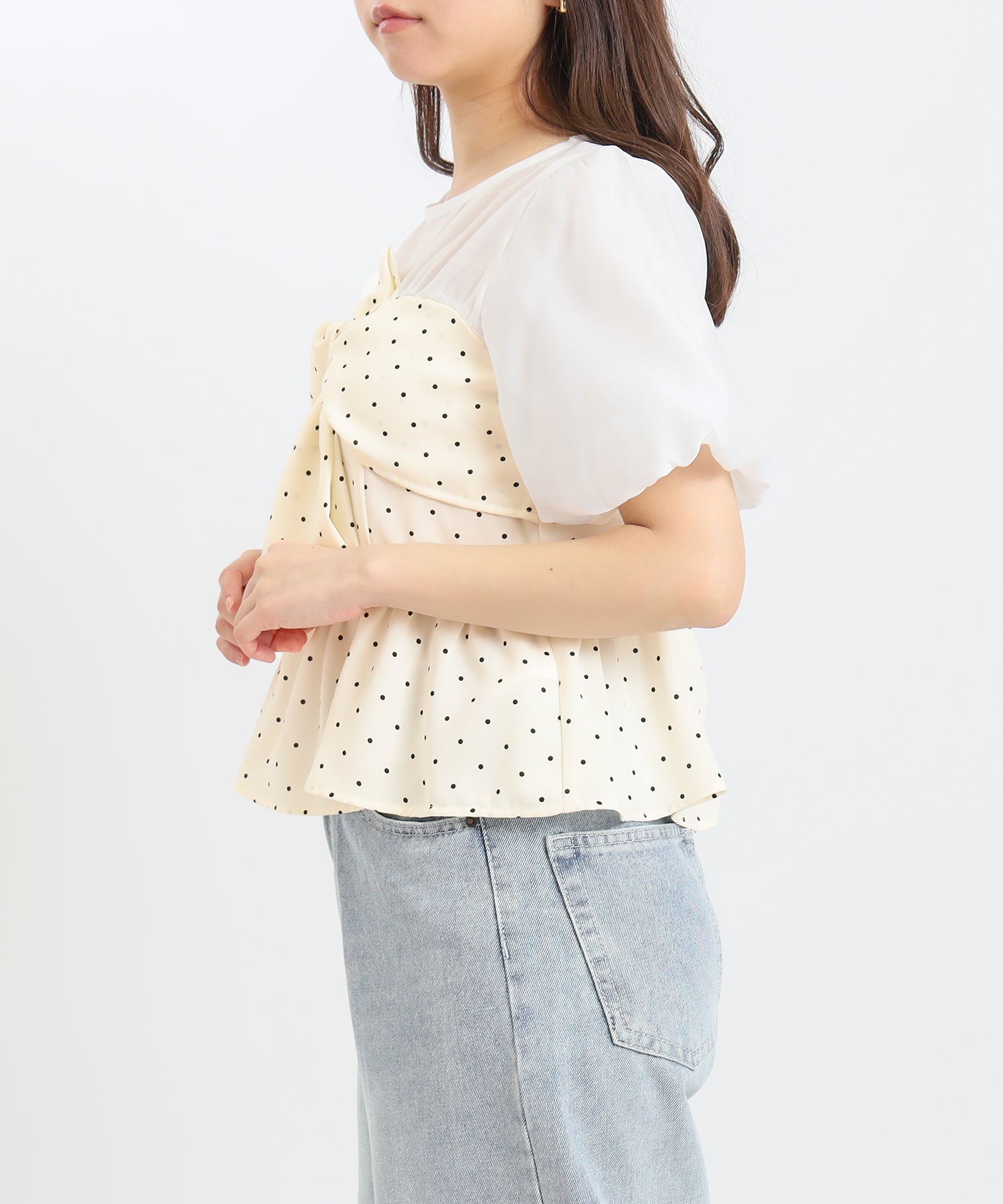 ホワイト　model：156cm　着用サイズ：M