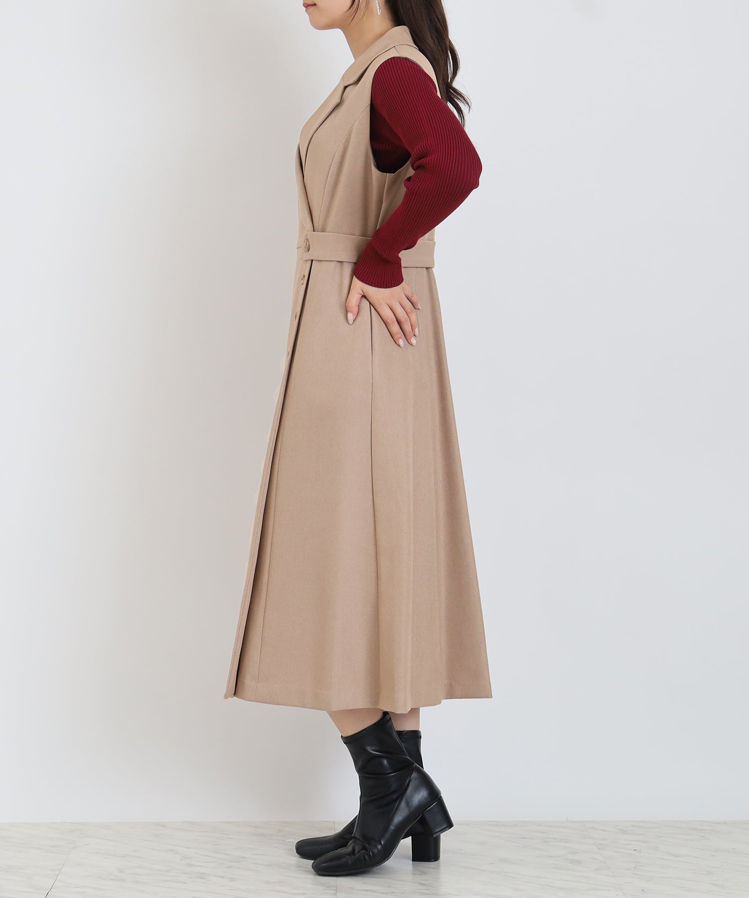 ベージュ　model:160㎝　着用サイズ：M