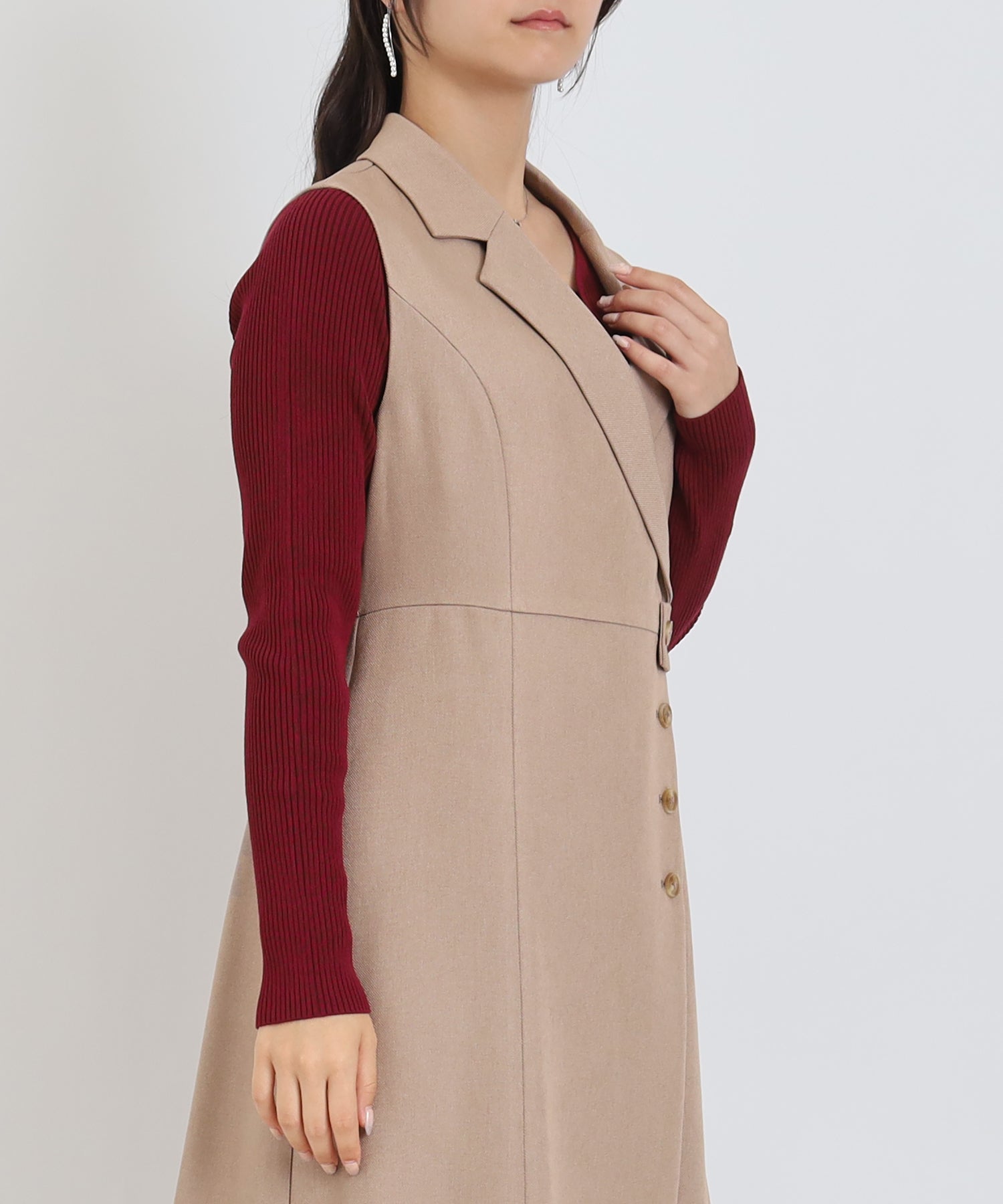 ベージュ　model:160㎝　着用サイズ：M