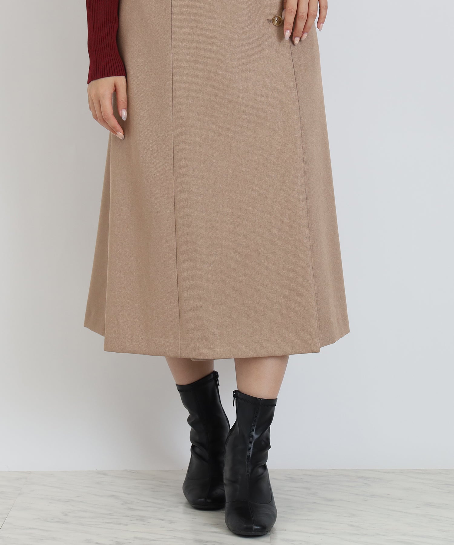 ベージュ　model:160㎝　着用サイズ：M