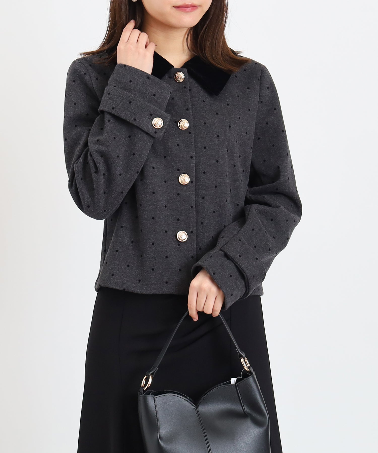 チャコール(ドット柄)　model:156 　着用サイズ：M