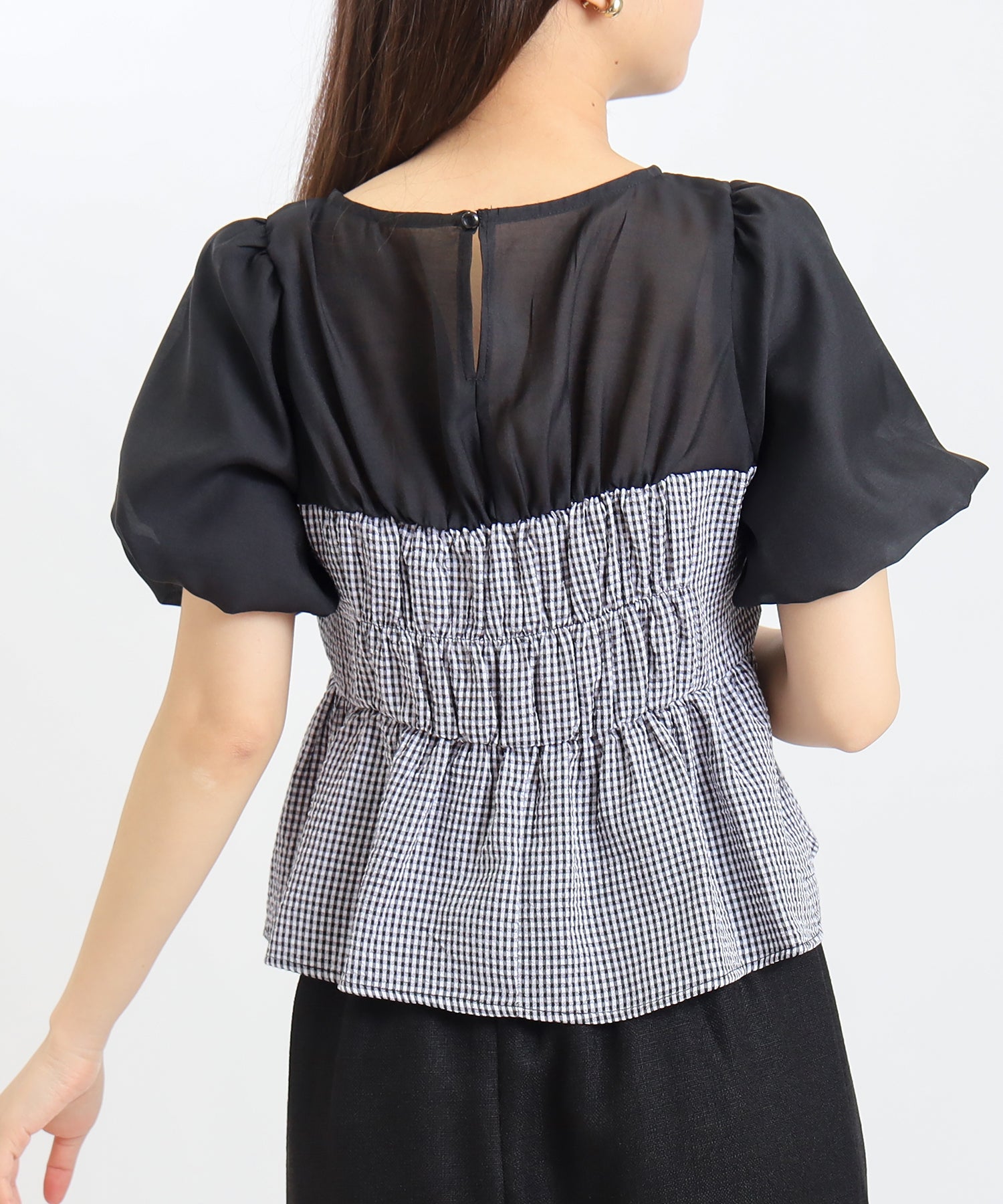 ブラック　model：156cm　着用サイズ：M