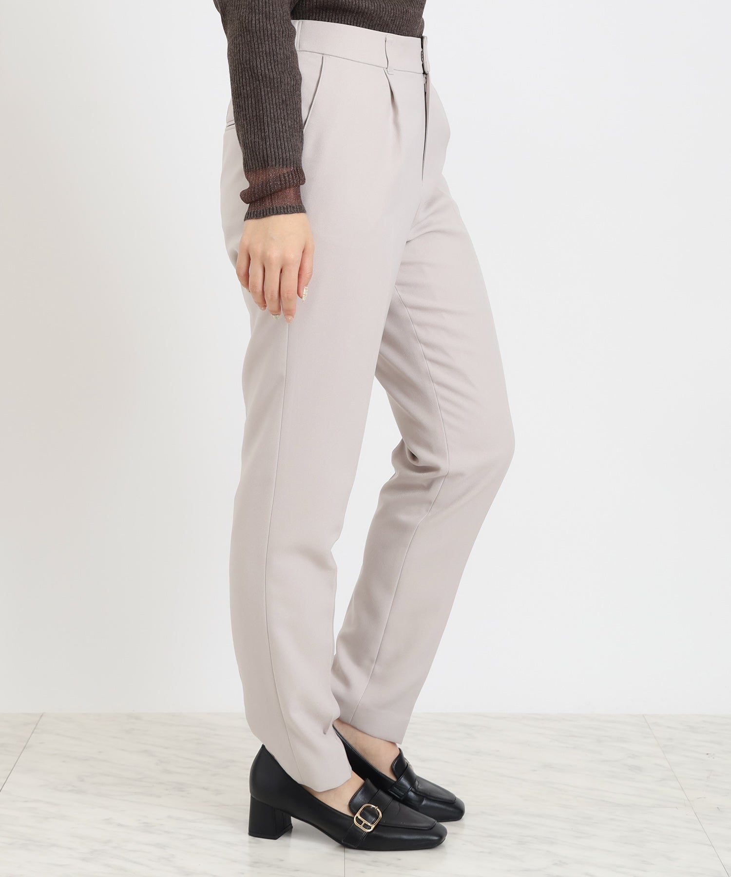 ベージュ　model：160　着用サイズ：M