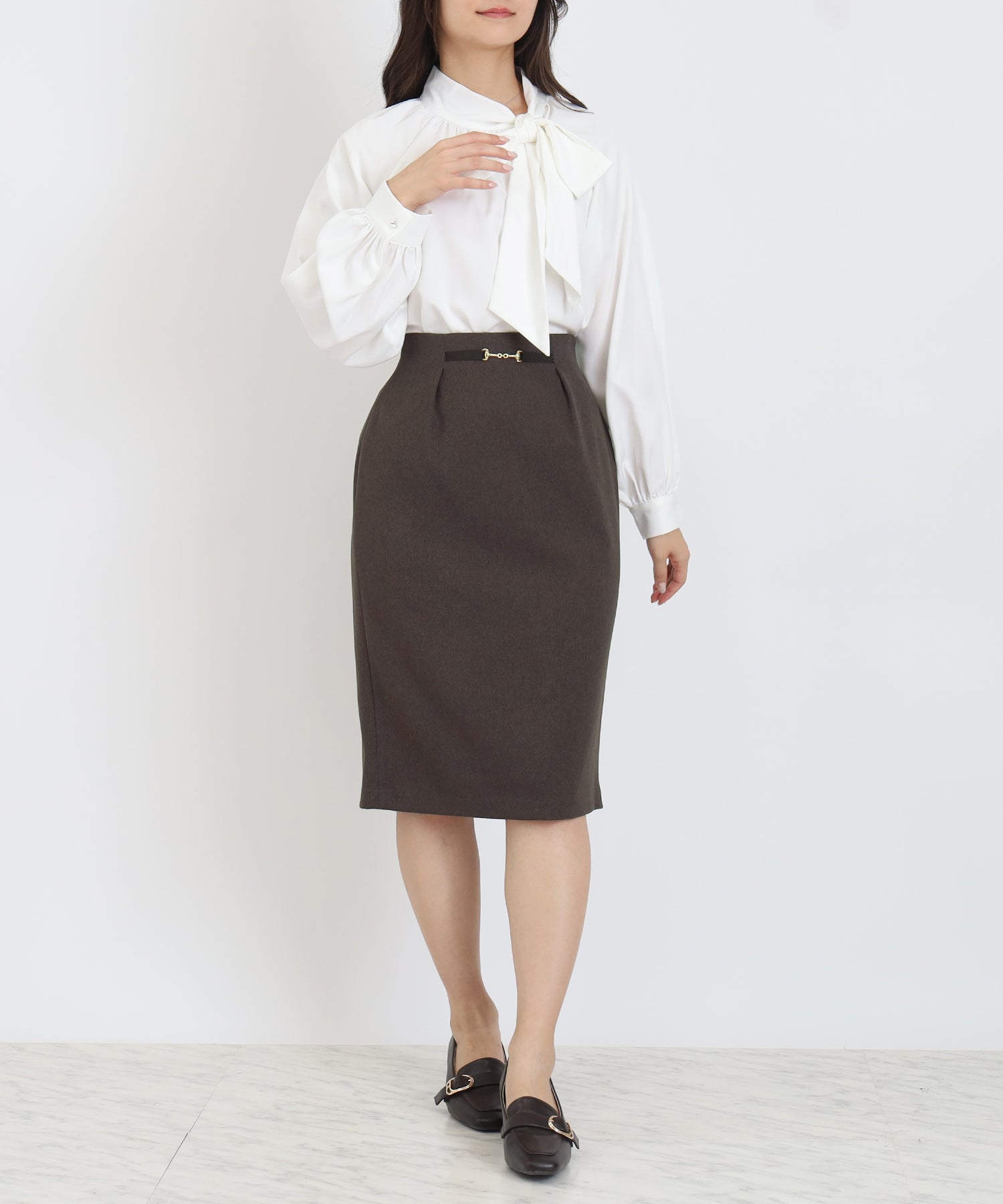 ブラウン　model：160　着用サイズ：M