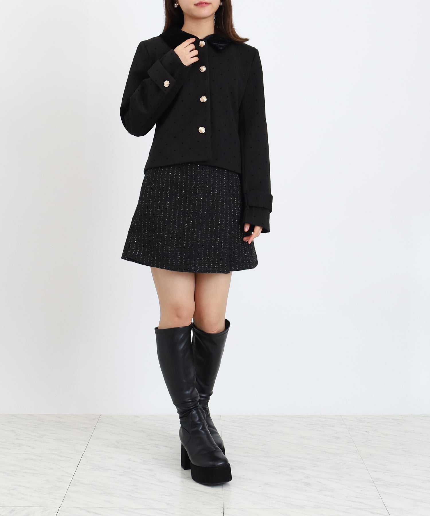 ブラック　model:156 　着用サイズ：M