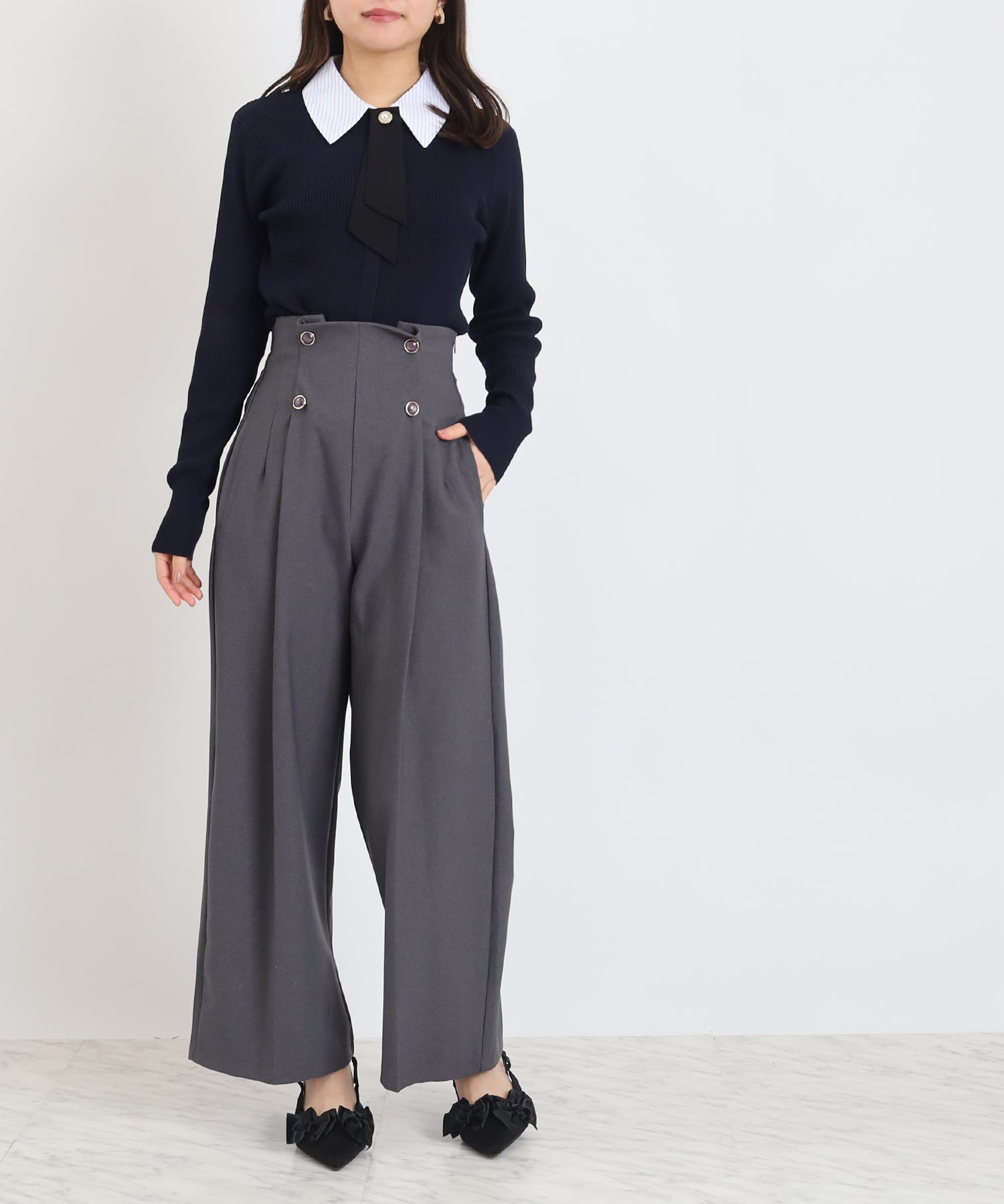 ネイビー(襟ホワイト×ブルー)　model：156cm 着用サイズ：M