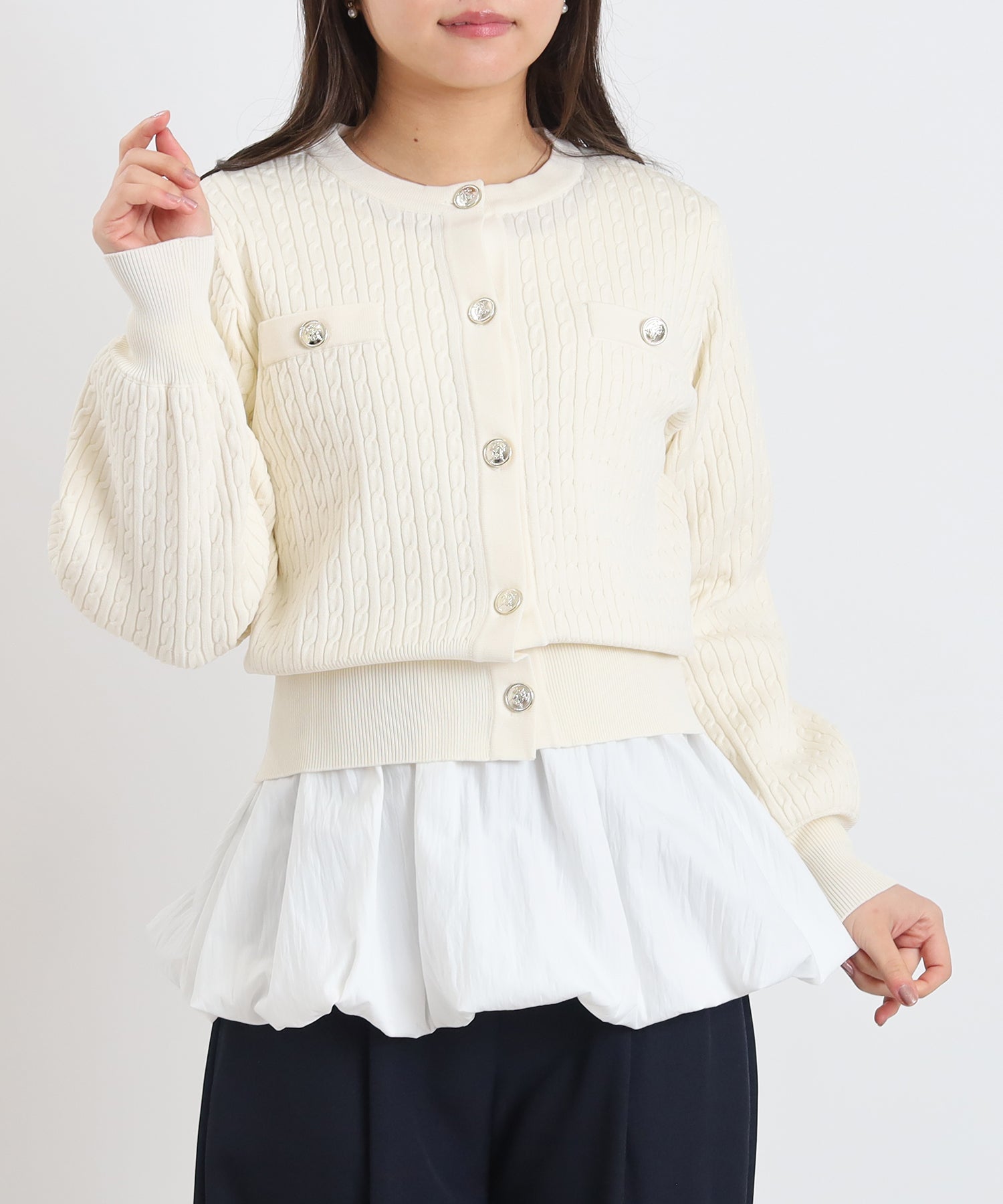 ホワイト　MODEL:160　着用サイズ：M