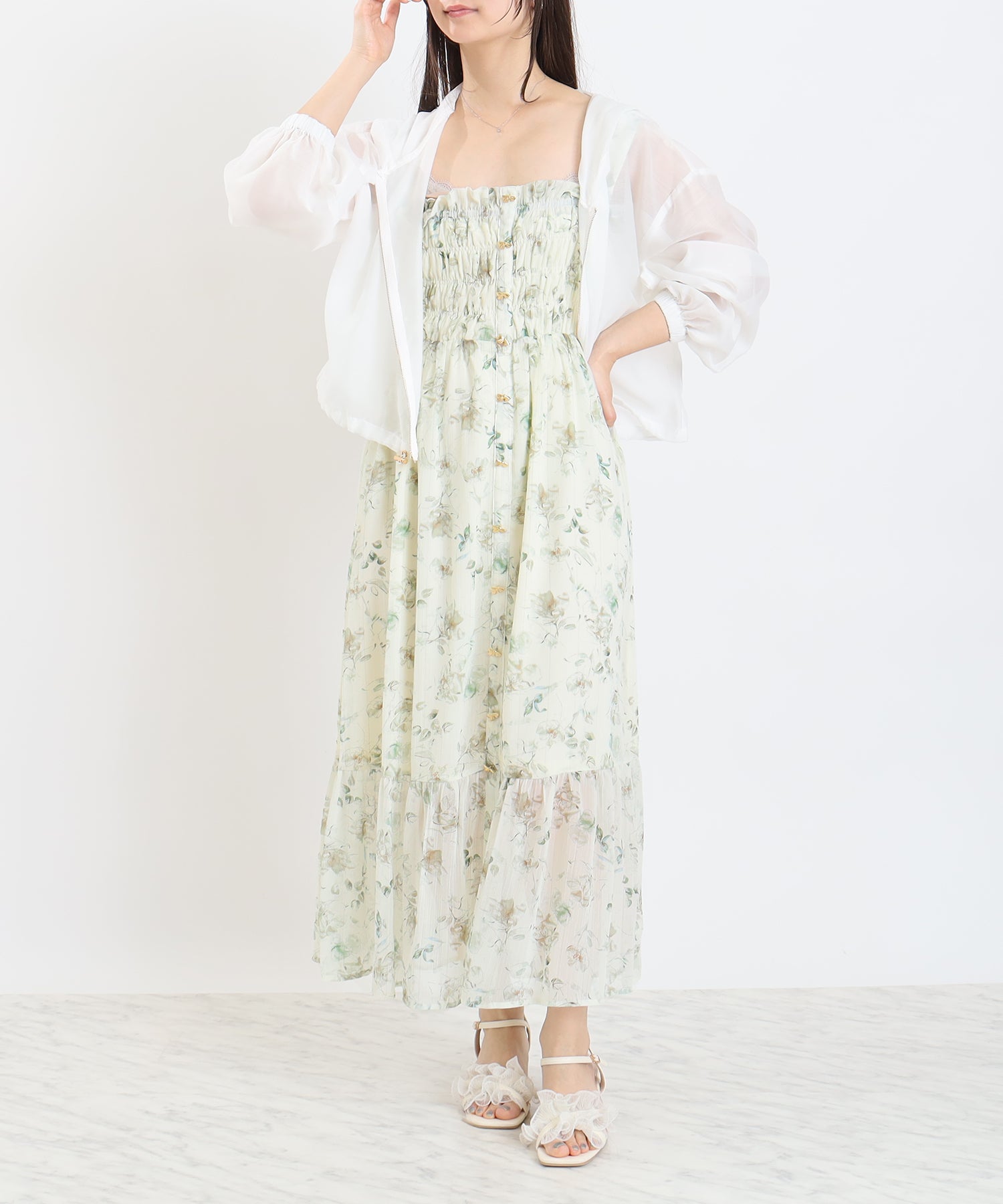 ベージュ　model:160cm   着用サイズ：M