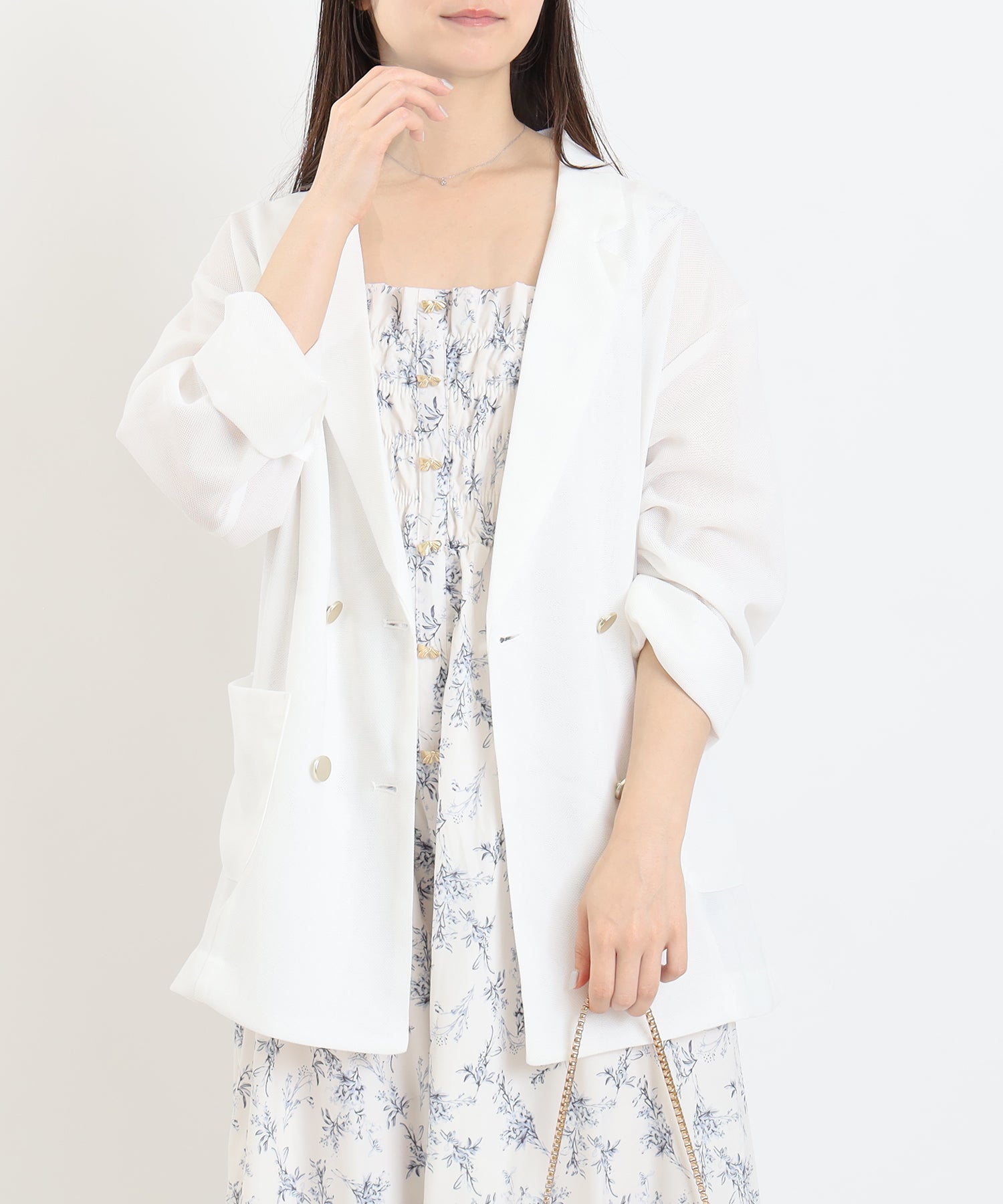 ホワイト　model:160cm  着用サイズ：M