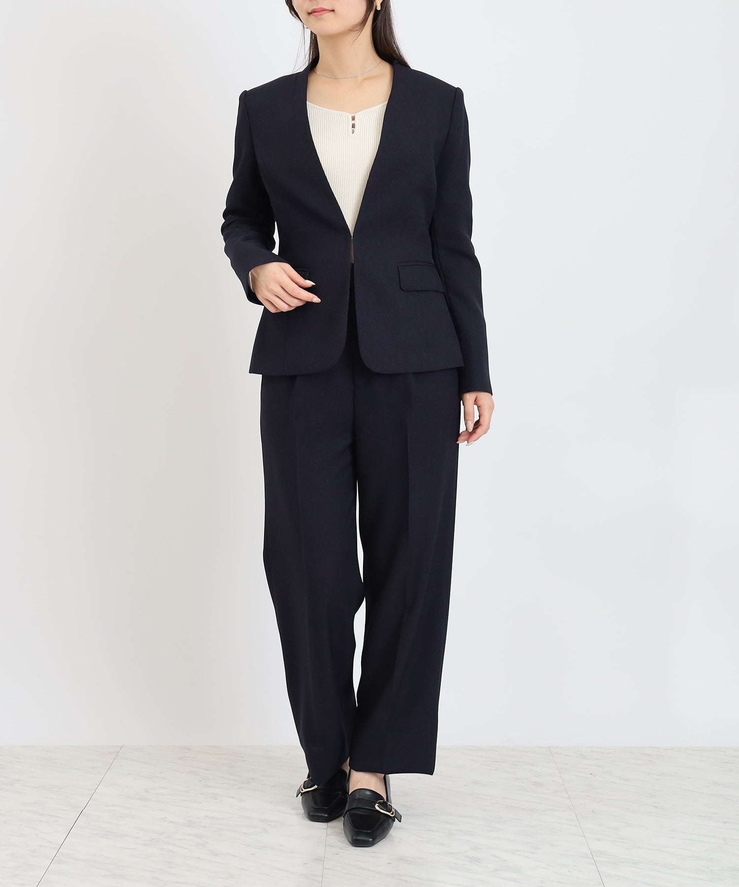 ネイビー　model：160　着用サイズ：M