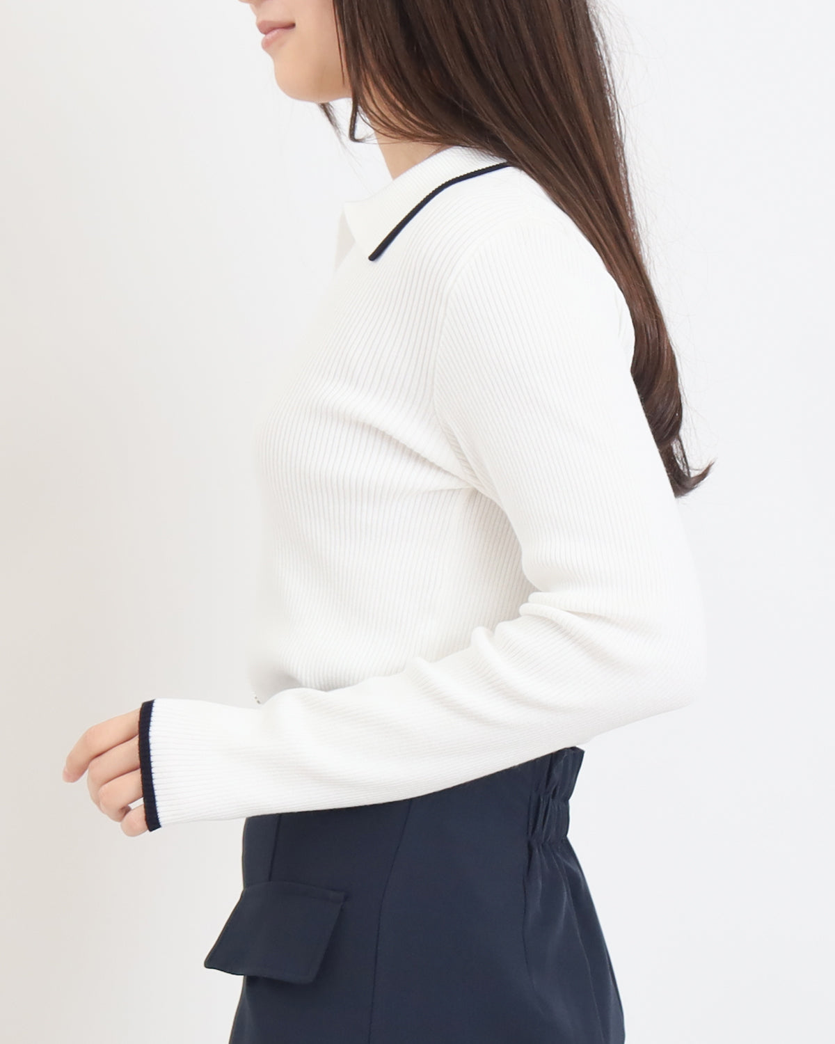 ホワイト　model：160　着用サイズ：M