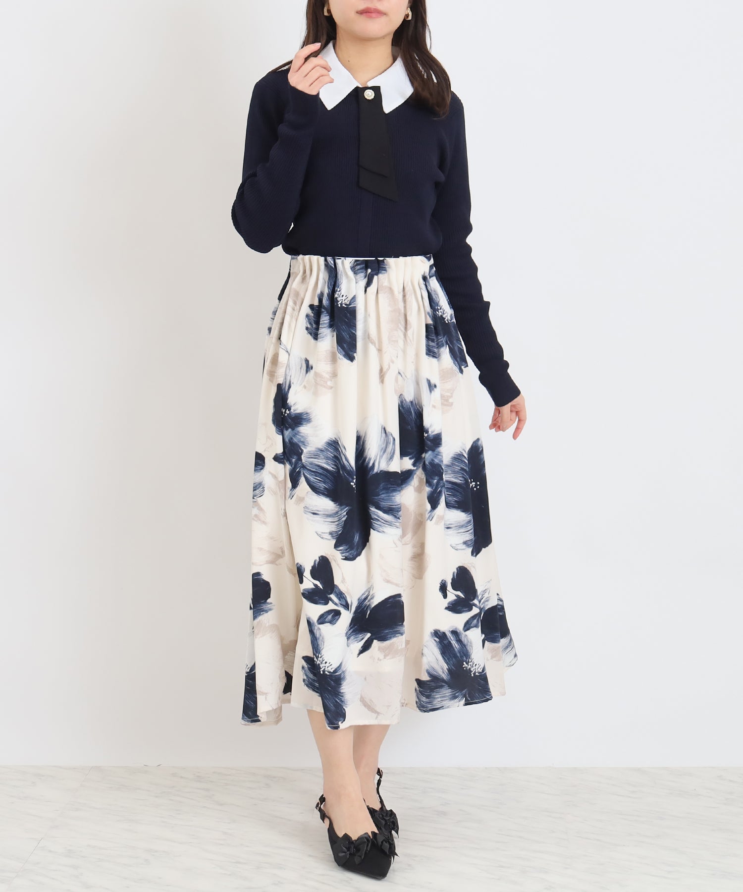 ネイビー(襟ホワイト)　model：156cm 着用サイズ：M