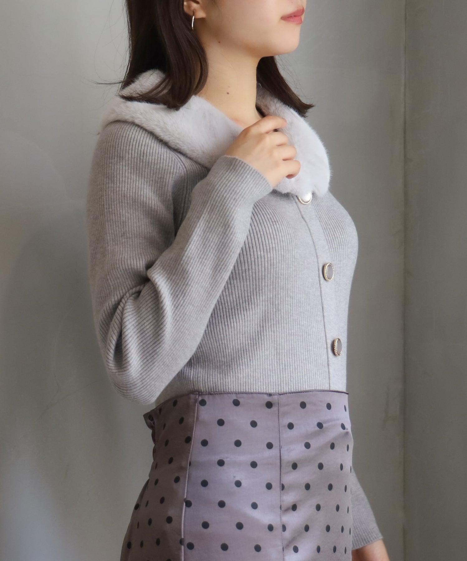 ライトグレー　model：156　着用サイズ：M