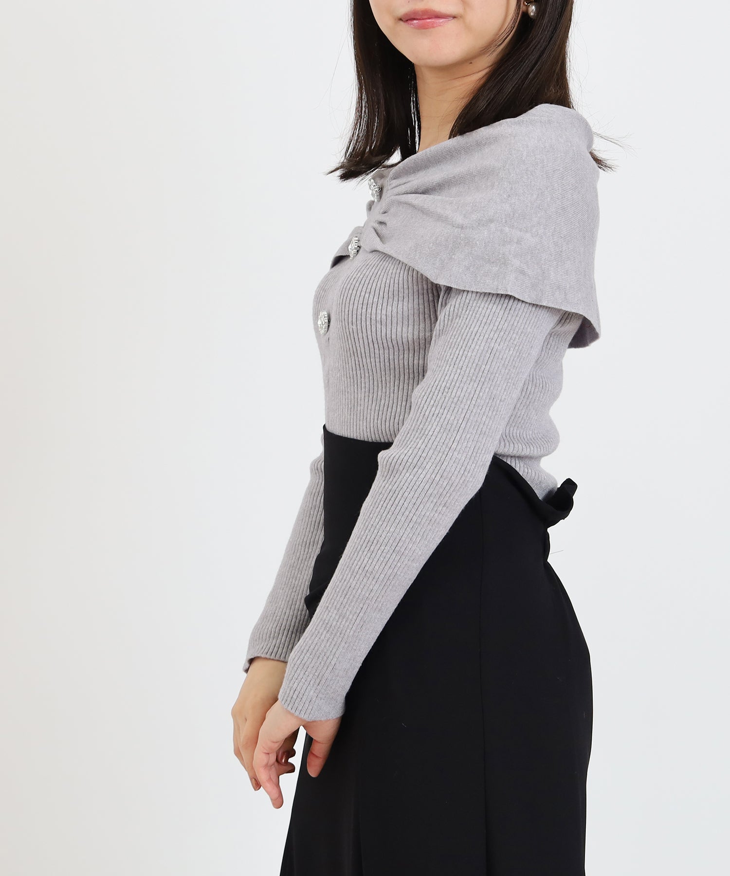 ライトグレー　model：156　着用サイズ：M