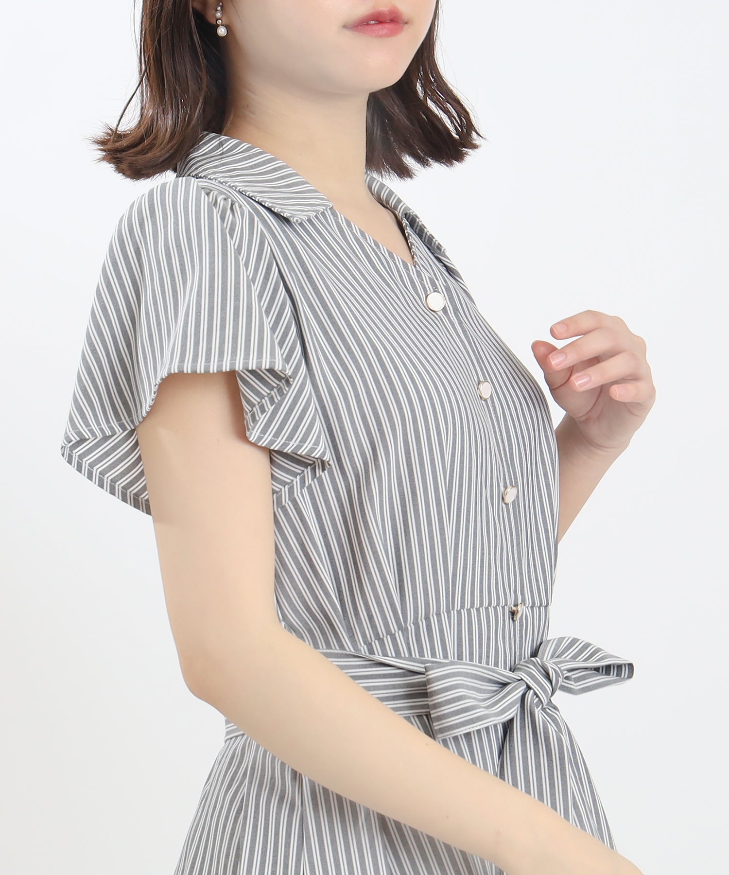 ホワイト×ブラック　model：156　着用サイズ：S