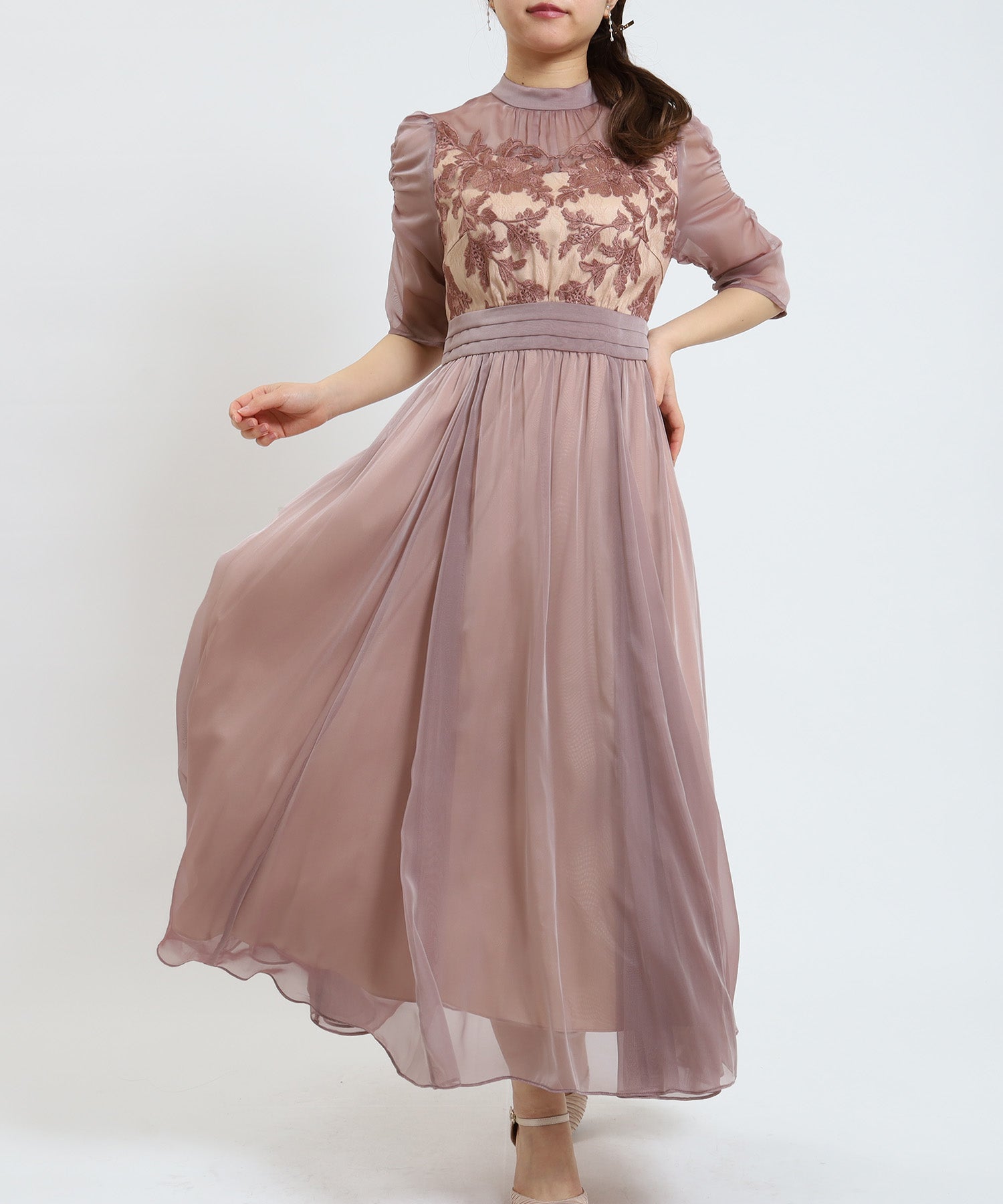 フラワー刺繍ワンピースドレス