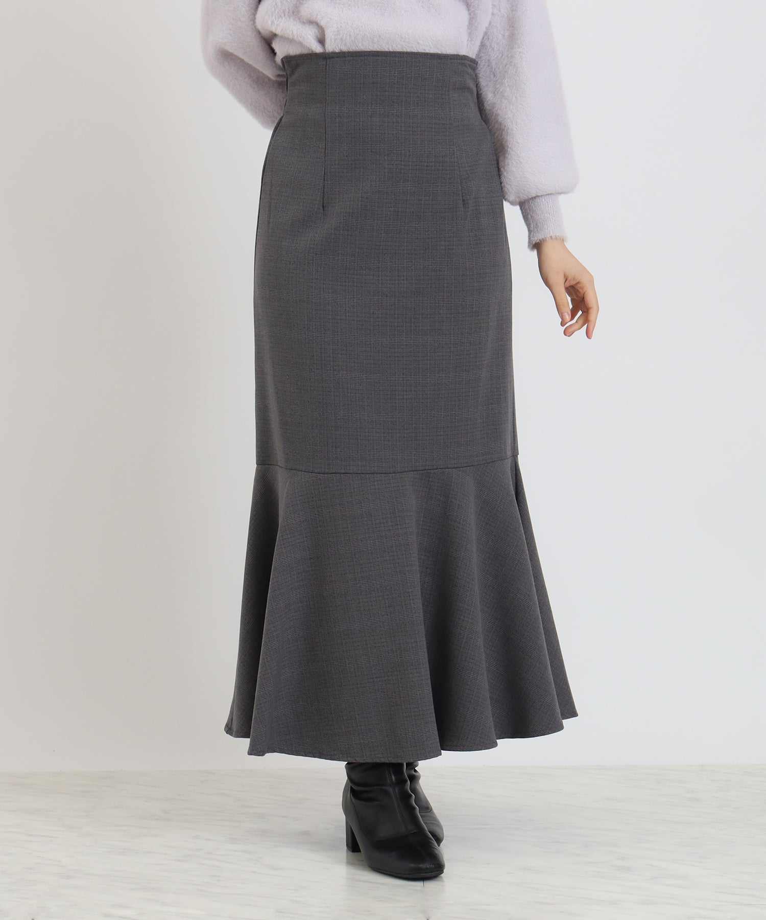 チャコール　model：156㎝　着用サイズ：M