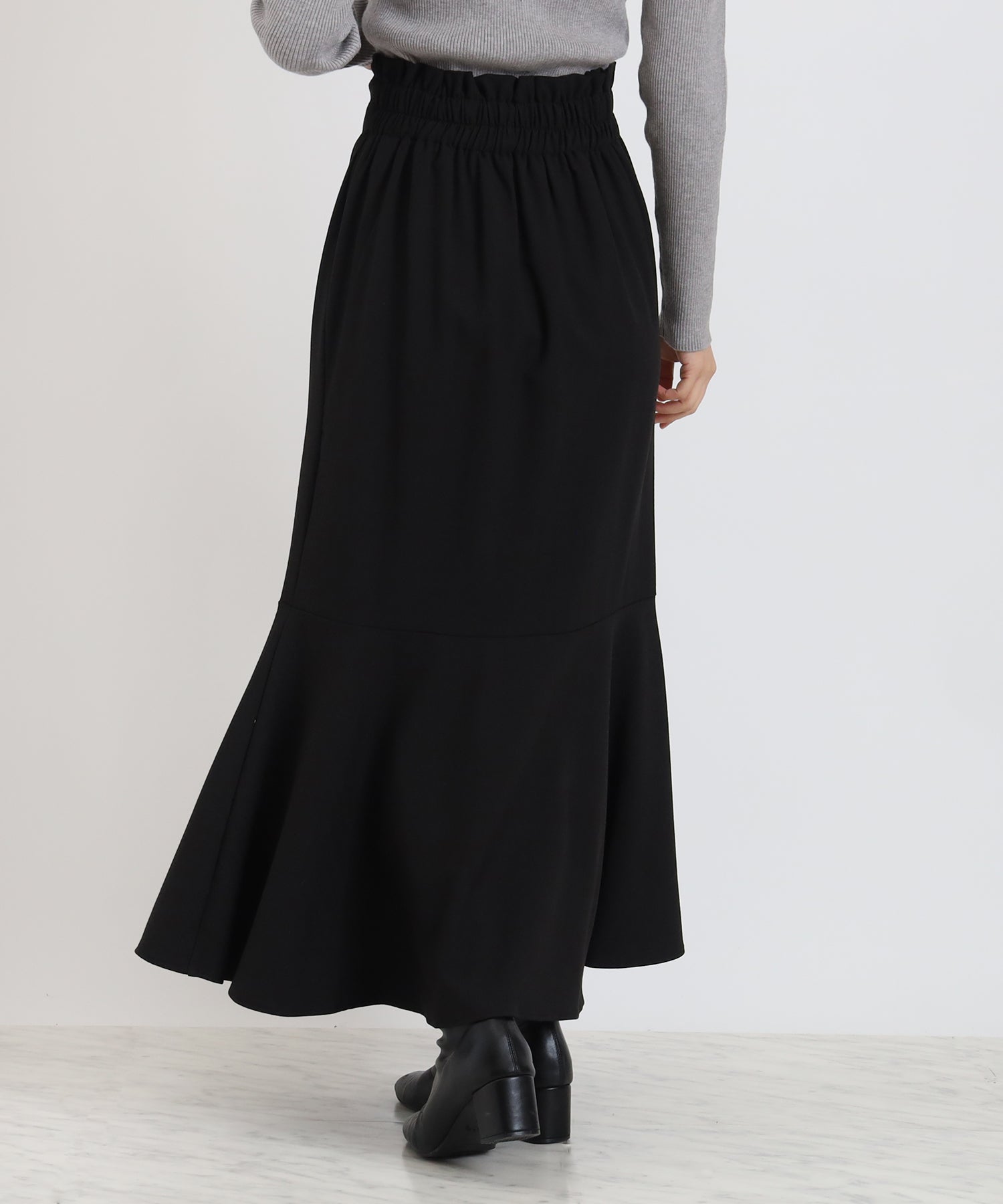 ブラック　model：156㎝　着用サイズ：M