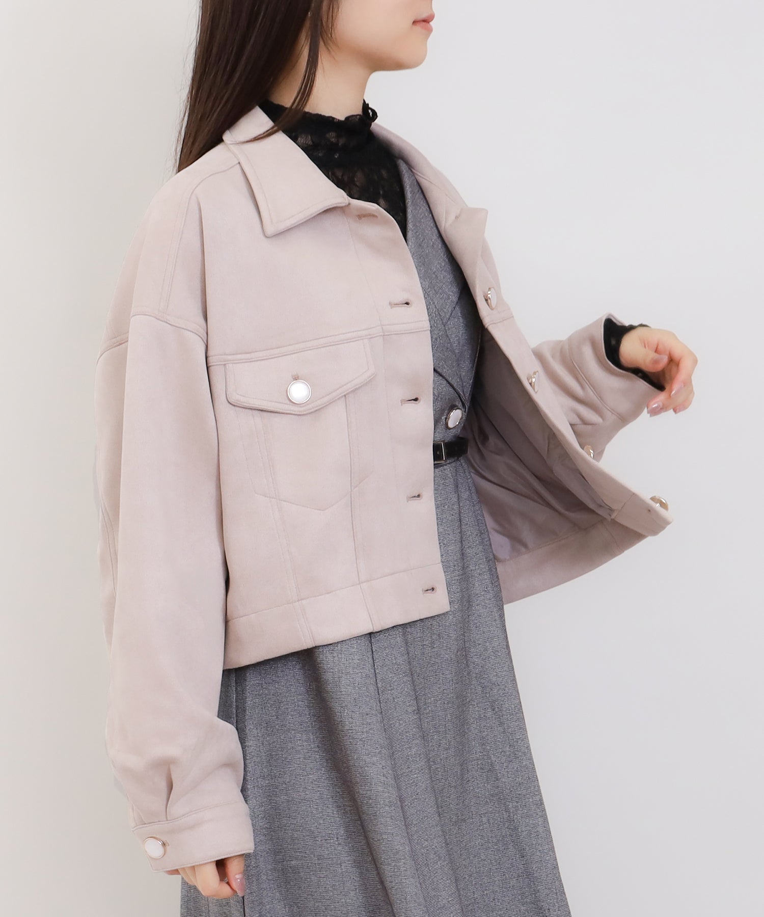 ピンクベージュ　model：160　着用サイズ：M
