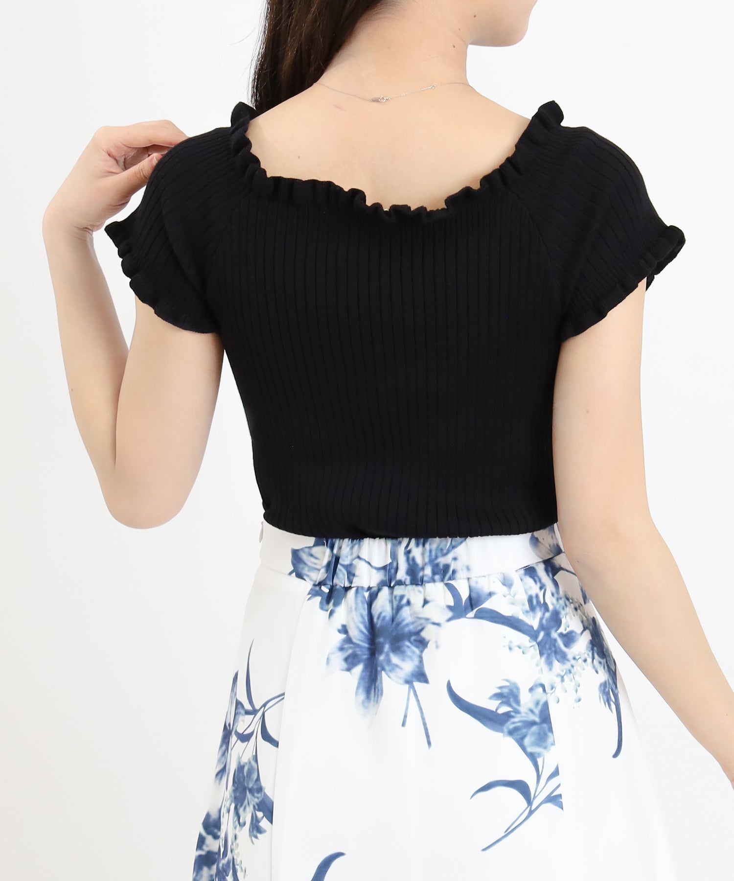 ブラック　model：156　着用サイズ：M