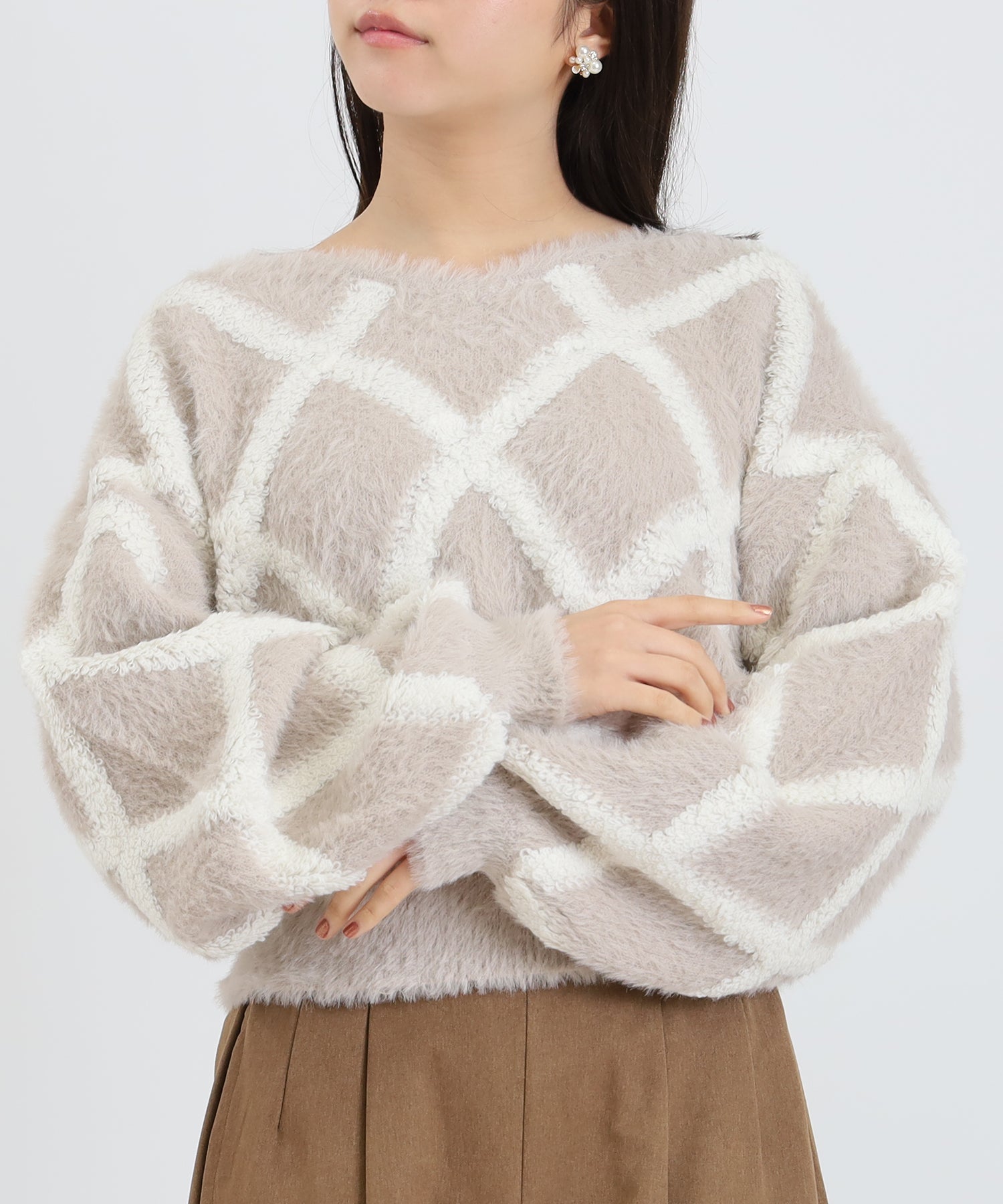 グレージュ(×ホワイト)