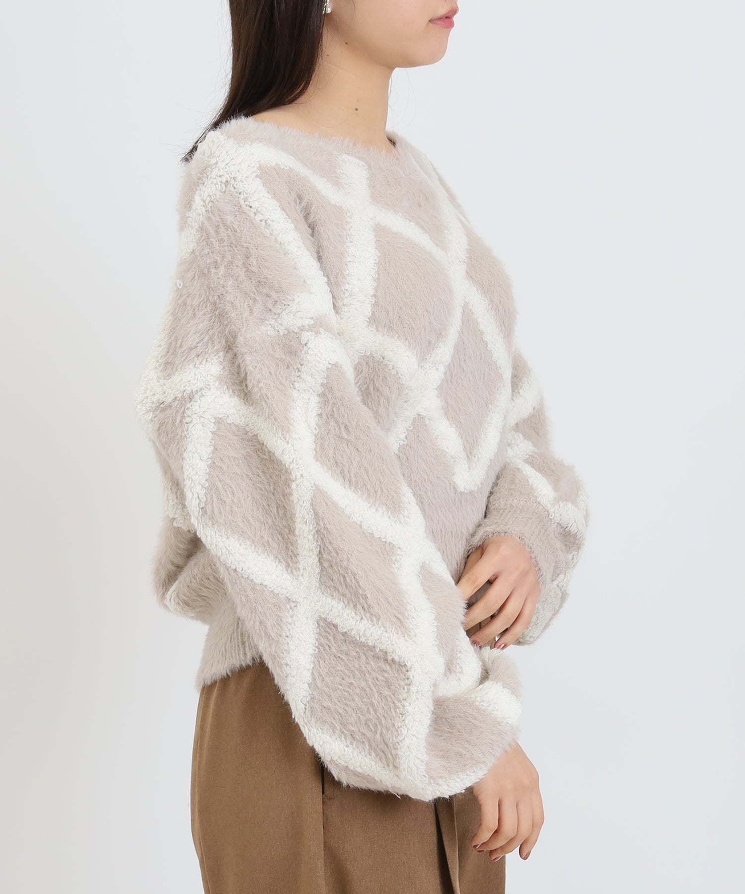 グレージュ　model：156　着用サイズ：M