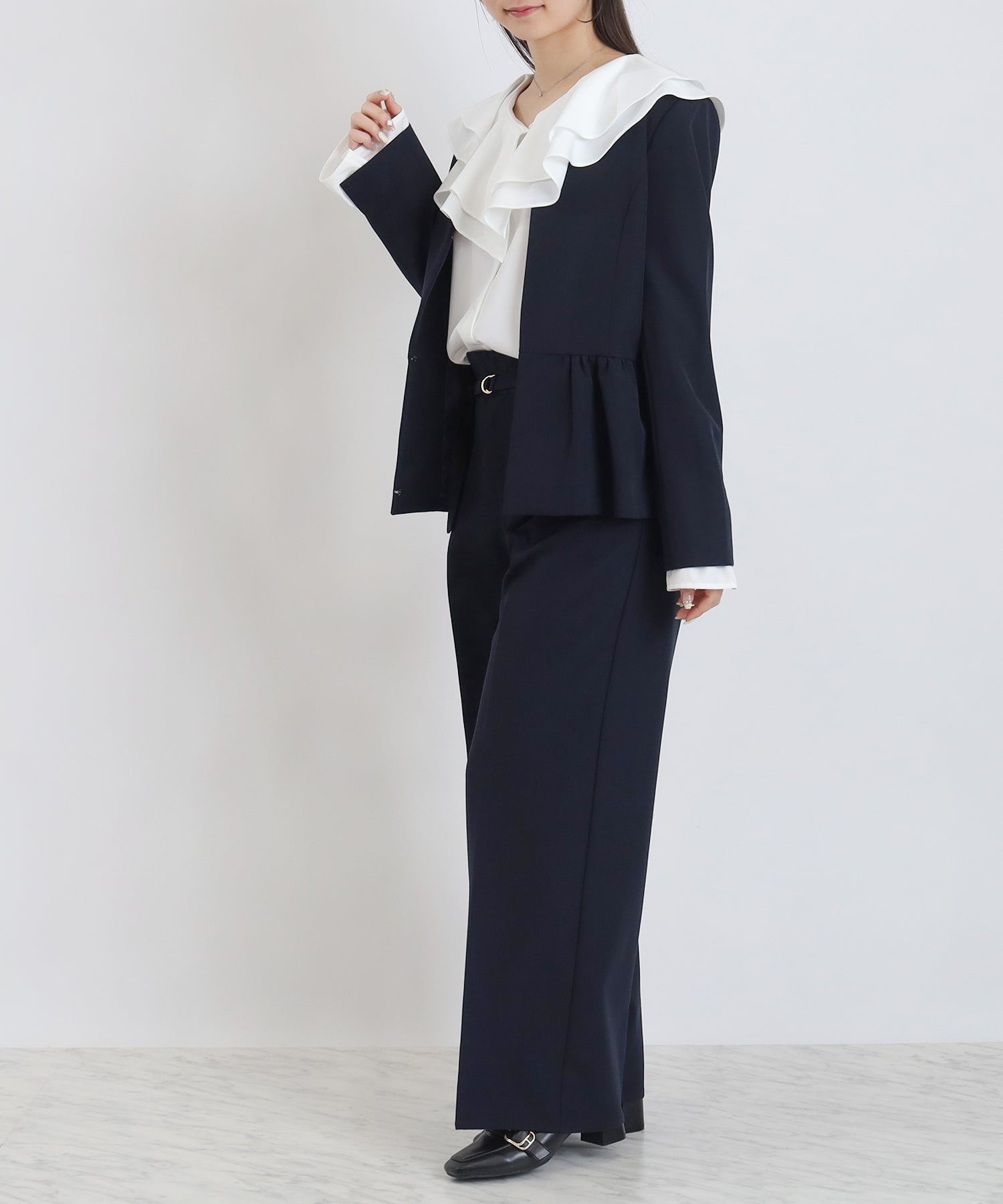 ネイビー　model：160　着用サイズ：L