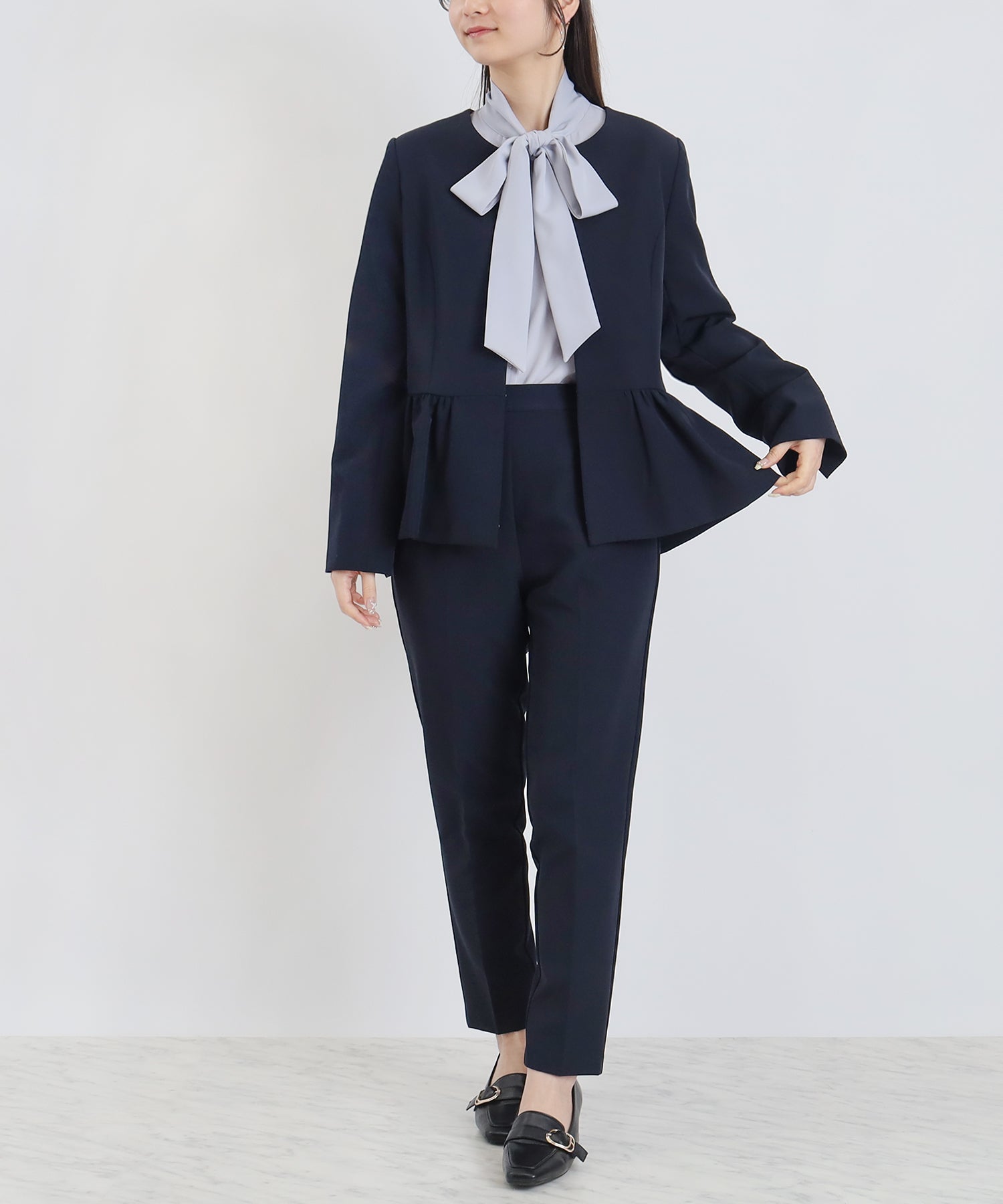 ネイビー　model：160　着用サイズ：L