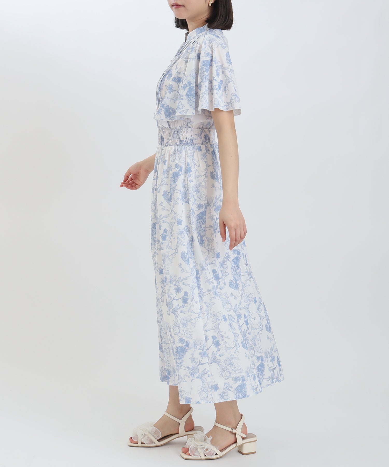 サックス　MODEL：156cm 着用サイズ：S