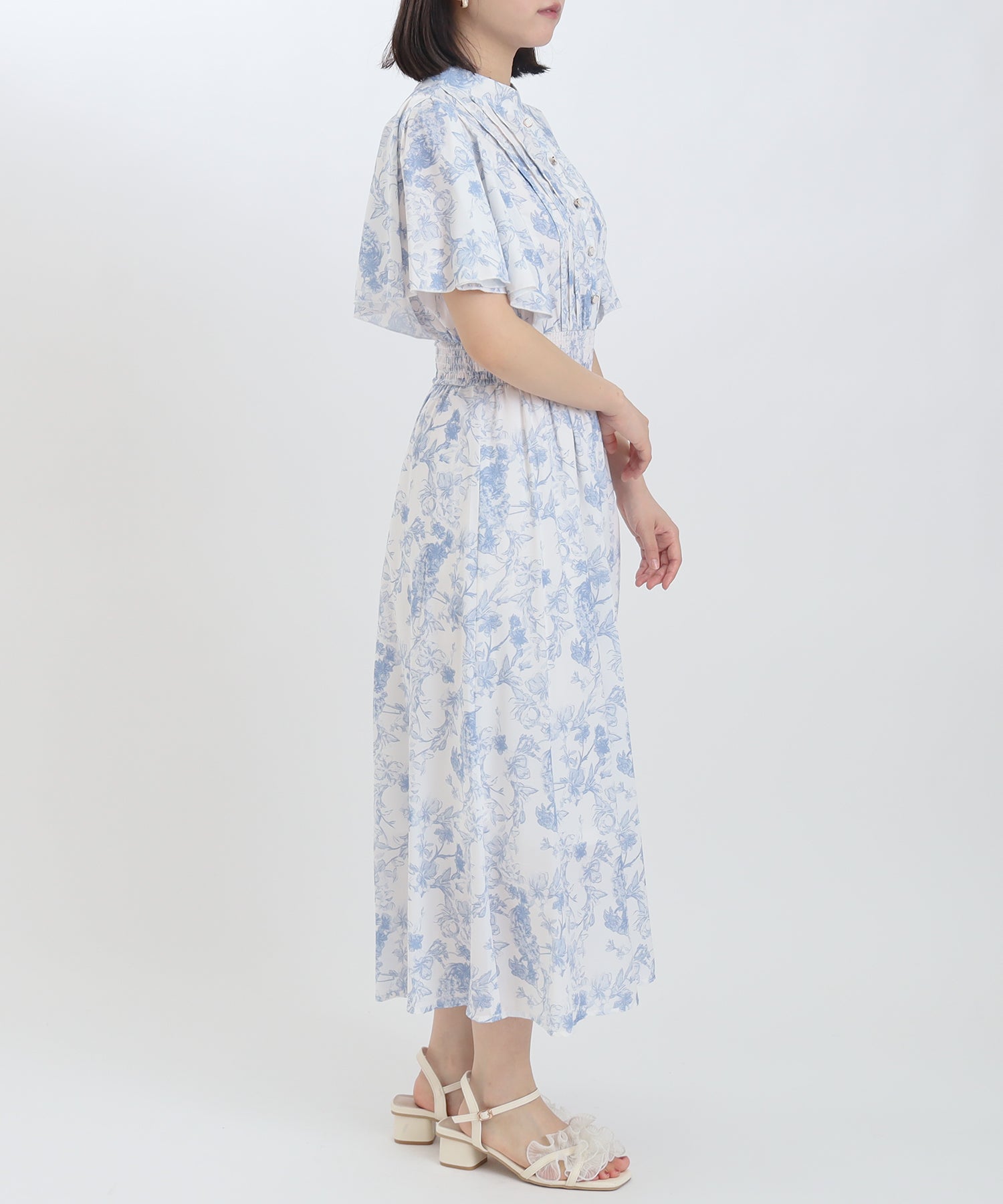 サックス　MODEL：156cm 着用サイズ：S