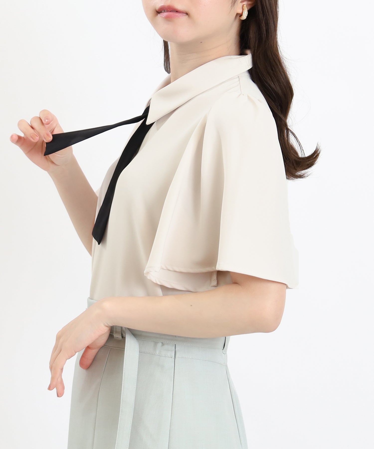 ピンクベージュ　model：156　着用サイズ：S