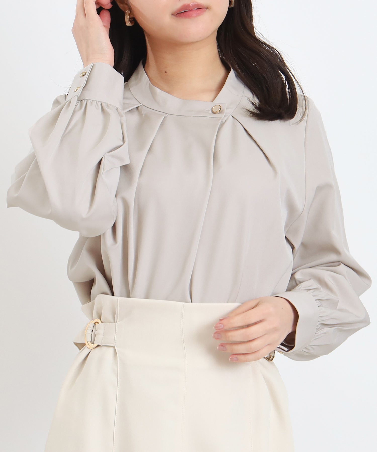 グレージュ　model：156　着用サイズ：M