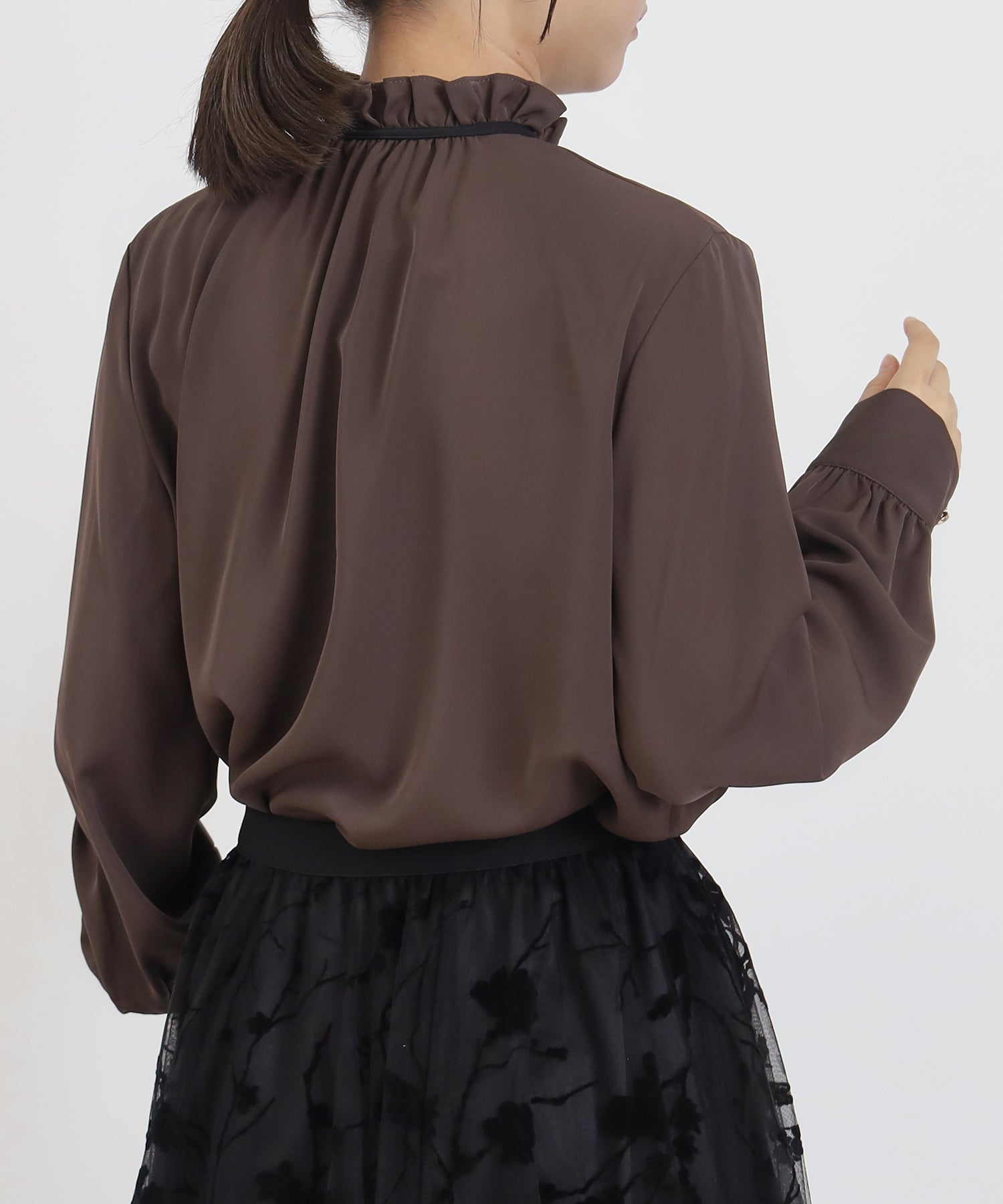 ブラウン　model：156cm　着用サイズ：M