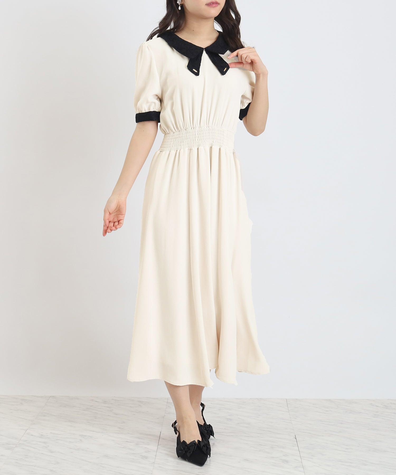 再入荷】レースリボン風襟ワンピース(ドット・無地)