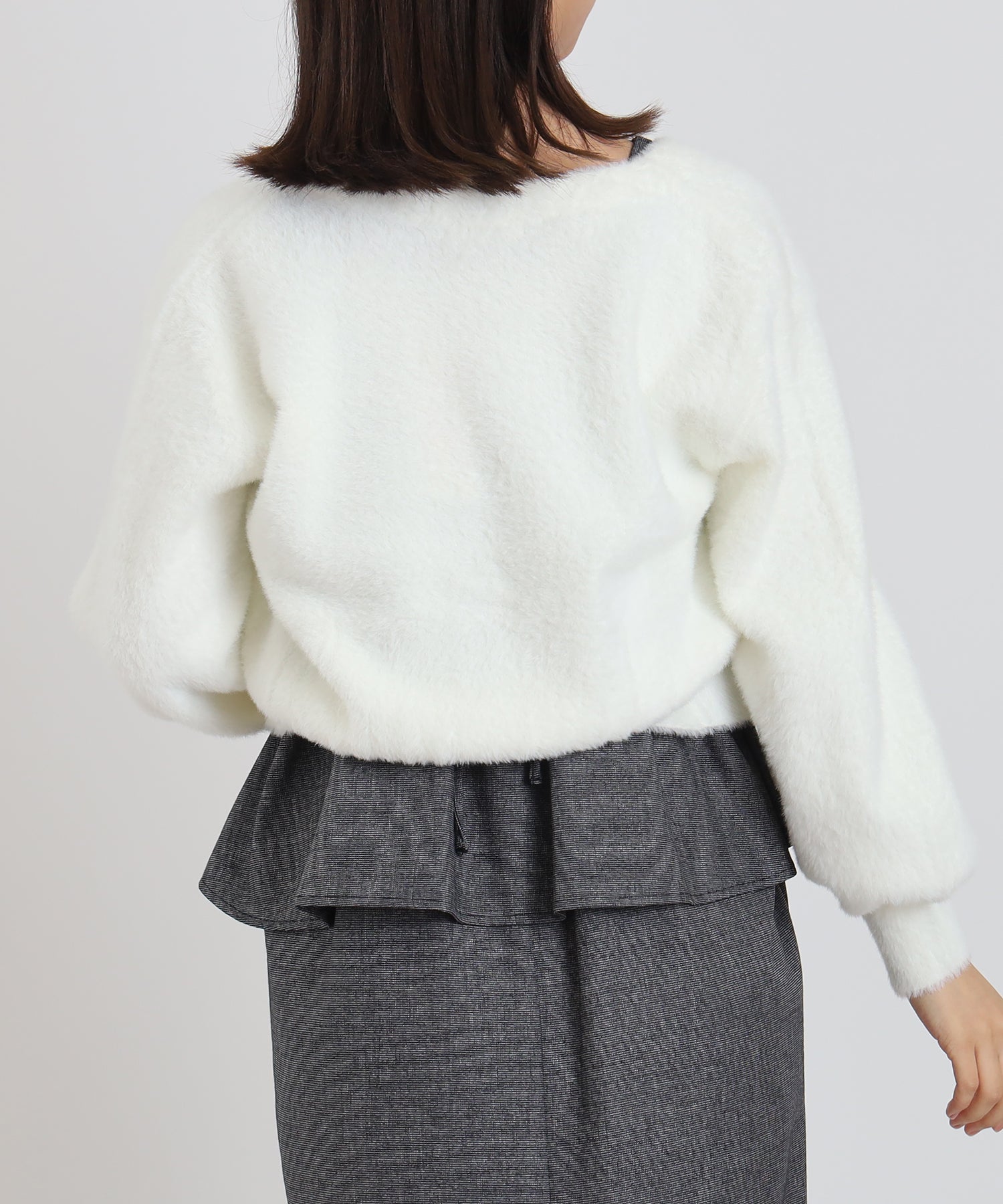 ホワイト　model:156cm  着用サイズ：M