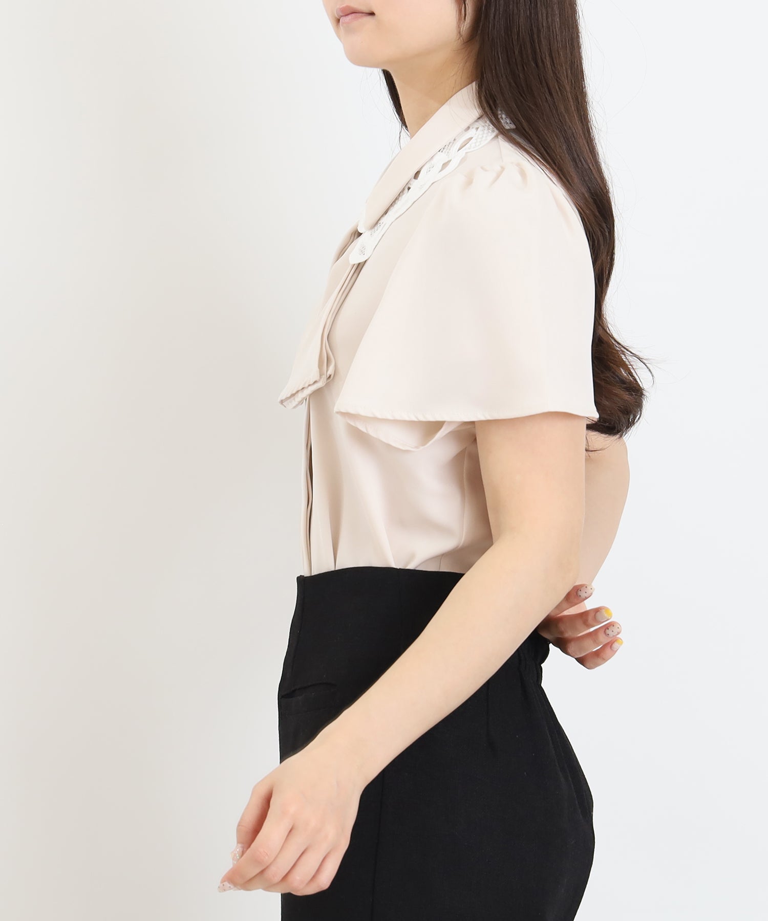 ピンクベージュ　model:160cm  着用サイズ：M