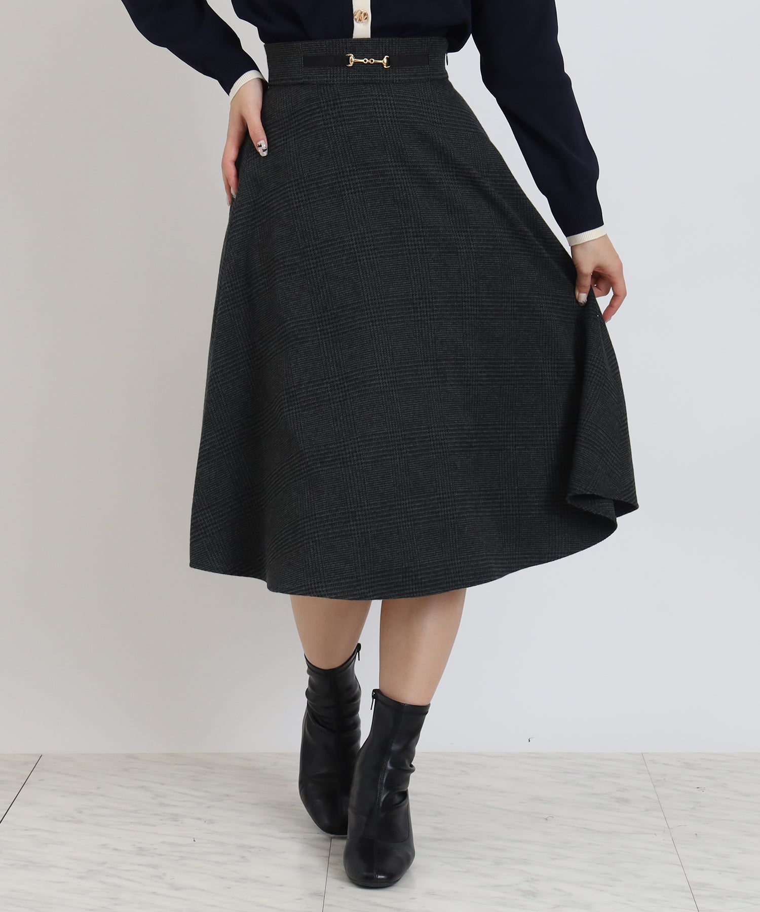 チャコール　model:160cm  着用サイズ：S