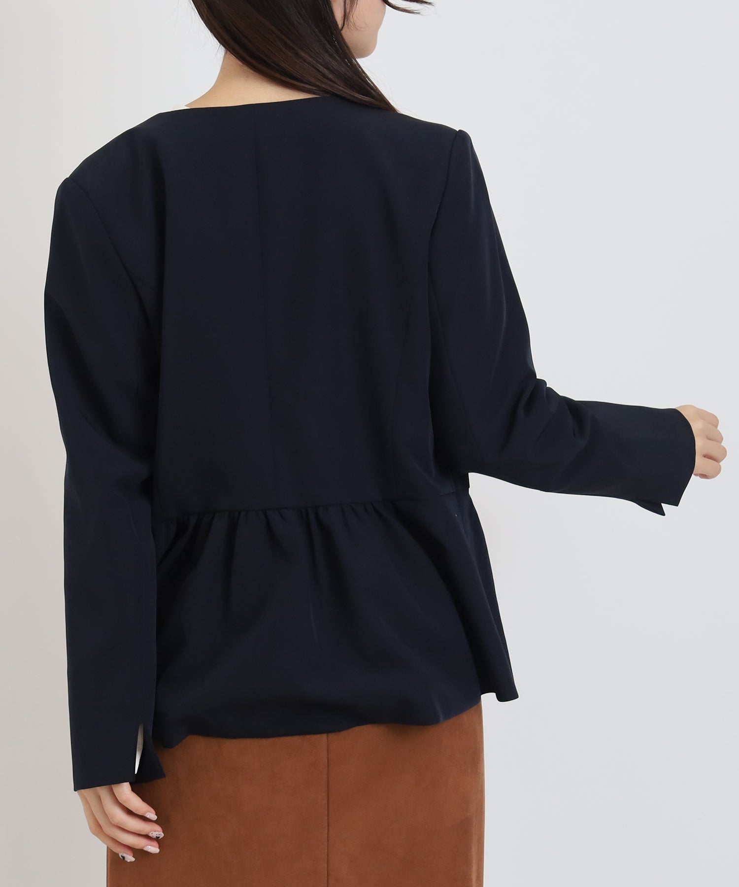 ネイビー　model：160　着用サイズ：M